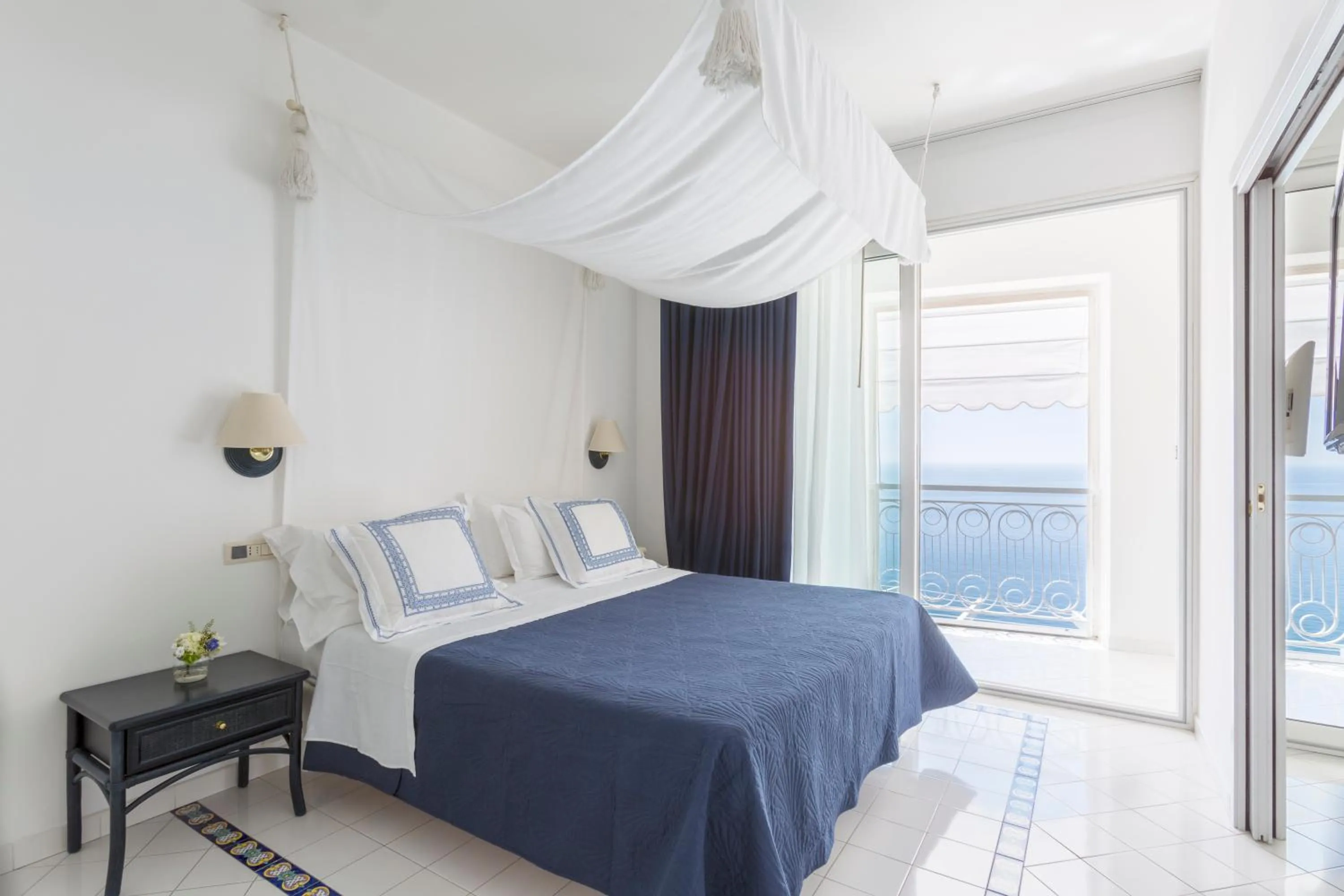 Bed in Hotel Club Due Torri