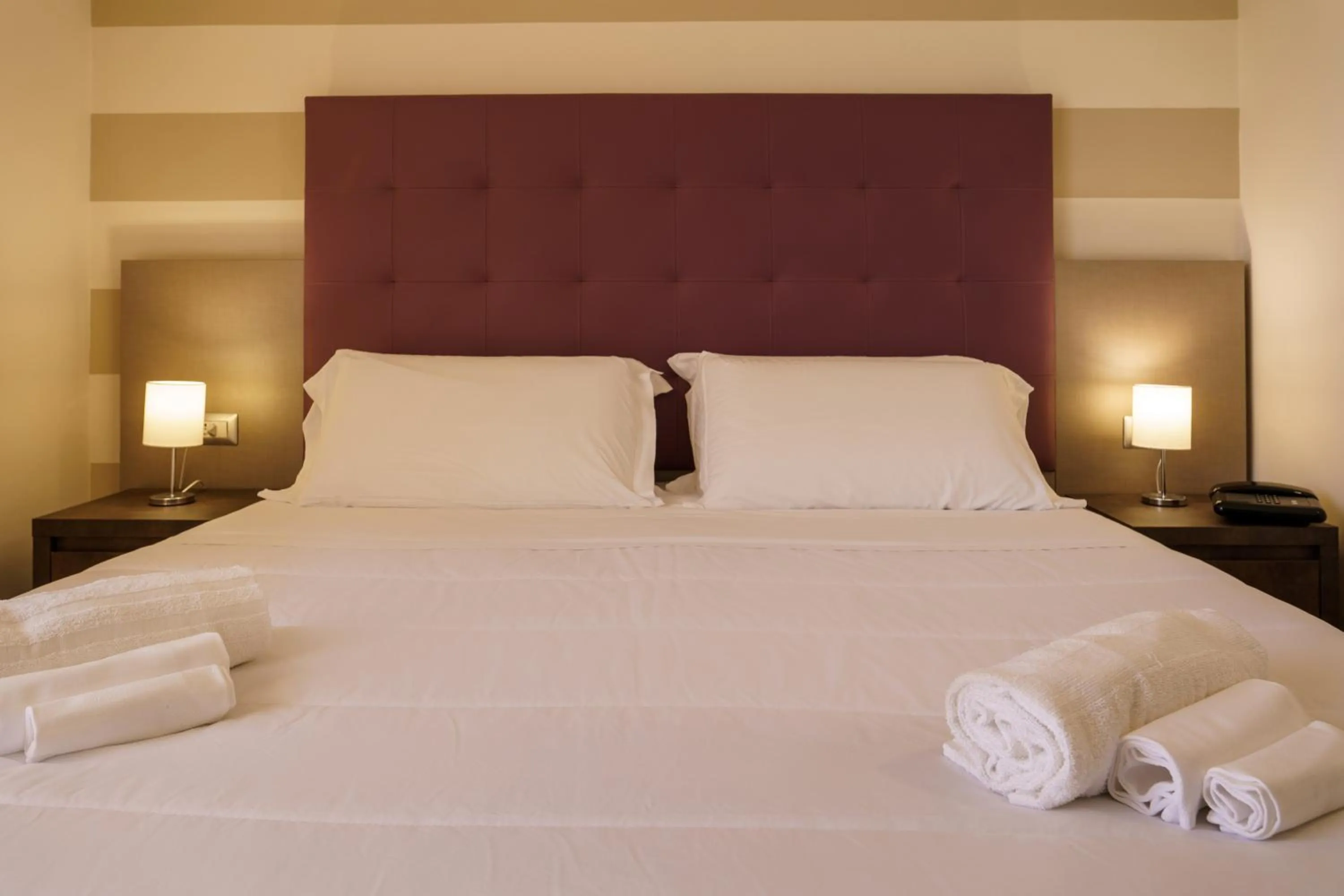 Bed in Hotel Tirreno