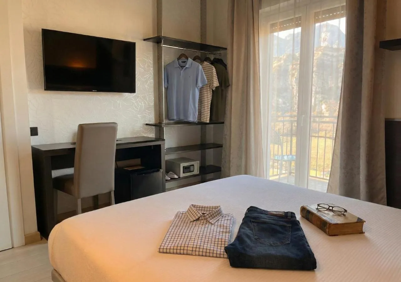 Bed in Hotel Isola Verde