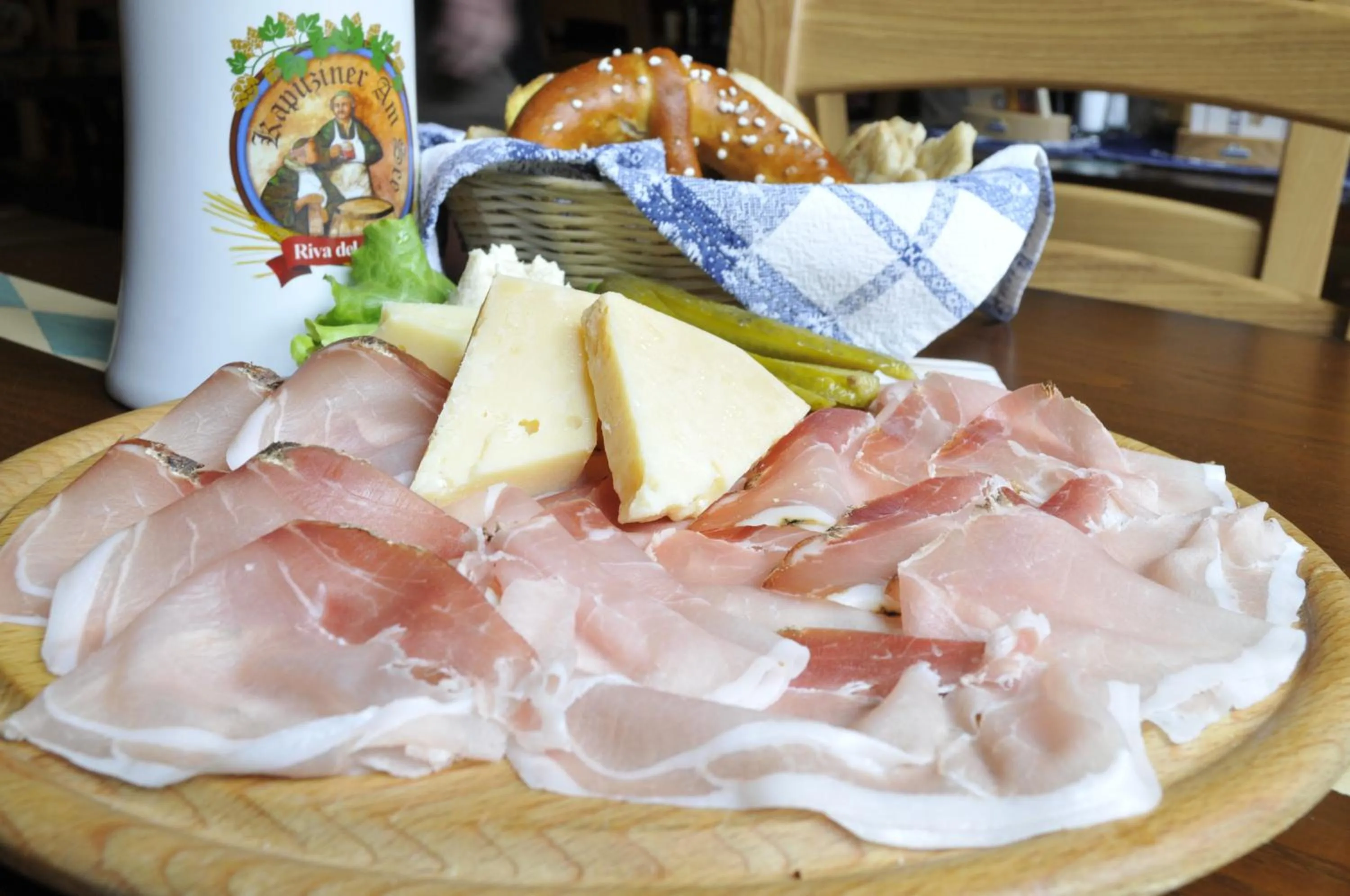 Restaurant/places to eat in Hotel Vittoria