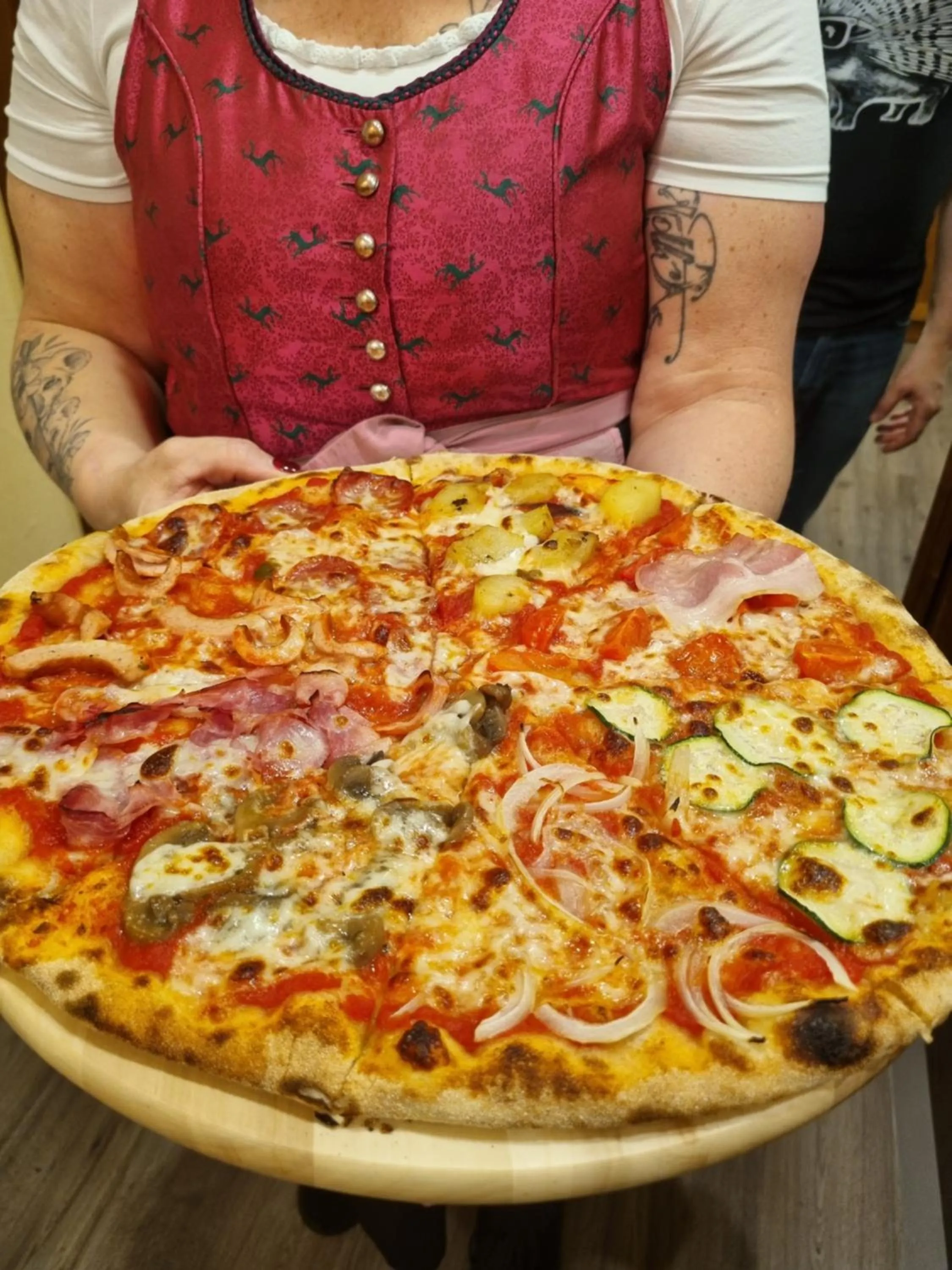 Restaurant/places to eat in Hotel Vittoria