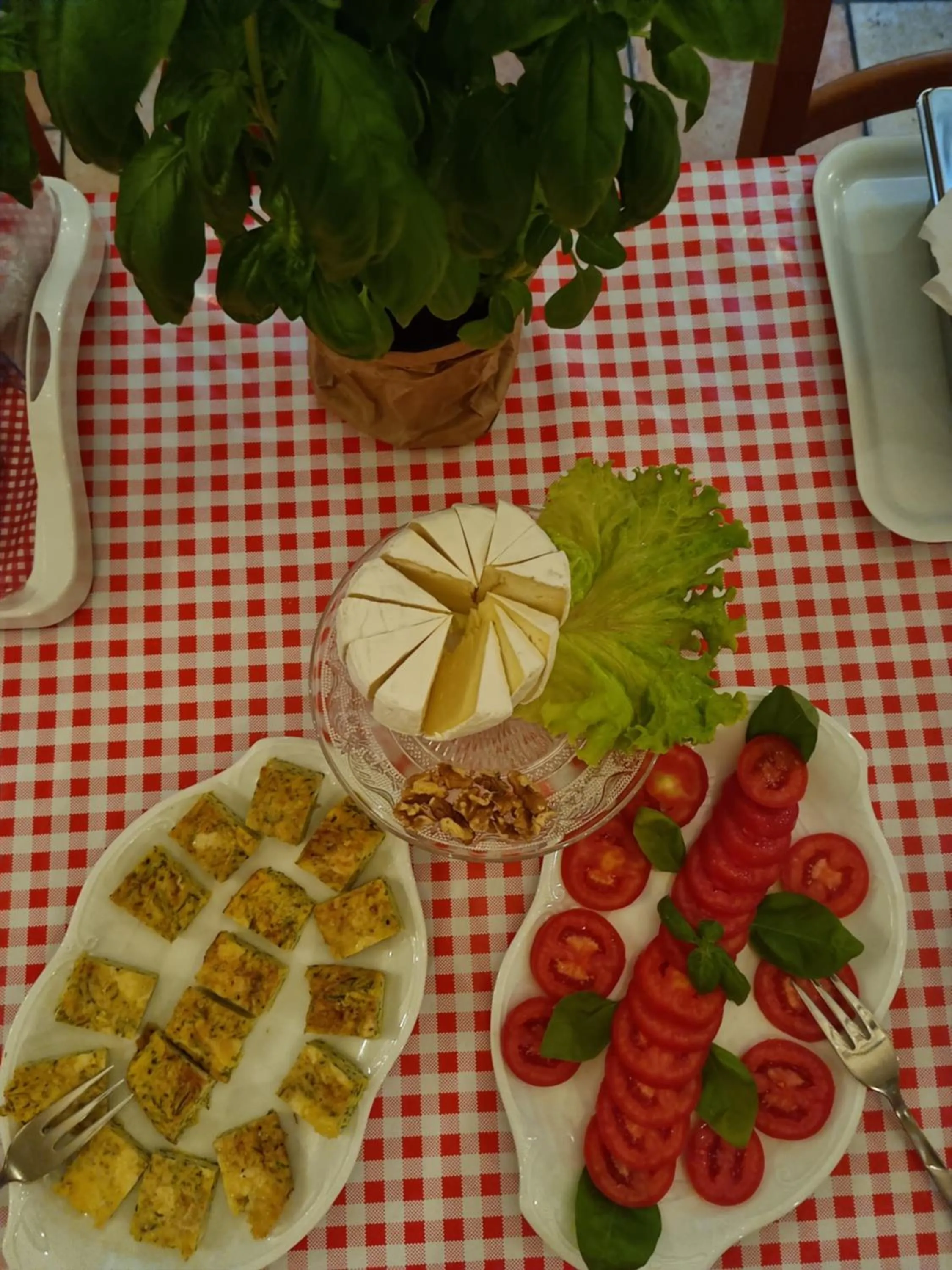 Breakfast in Hotel Vittoria