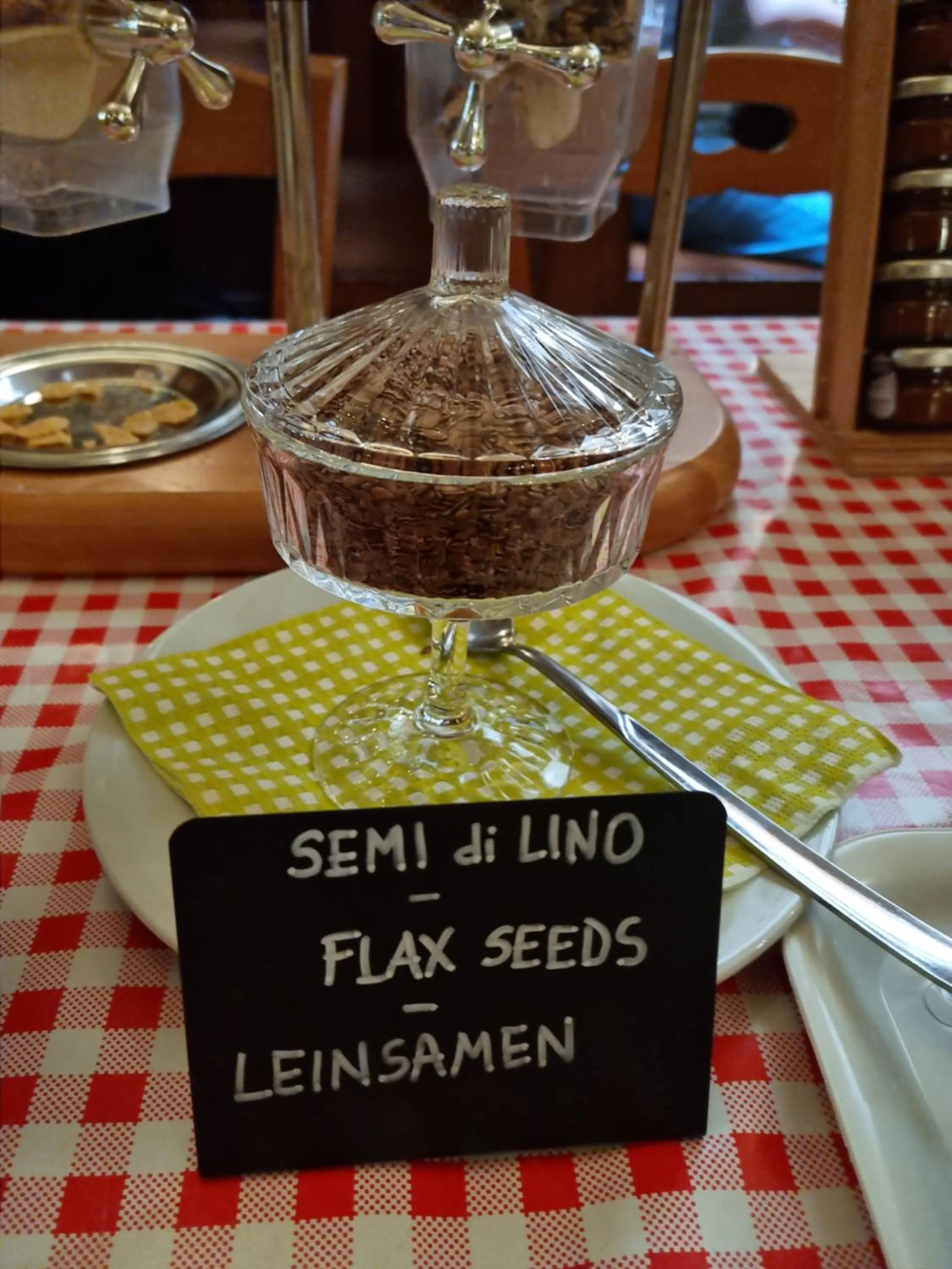 Breakfast in Hotel Vittoria