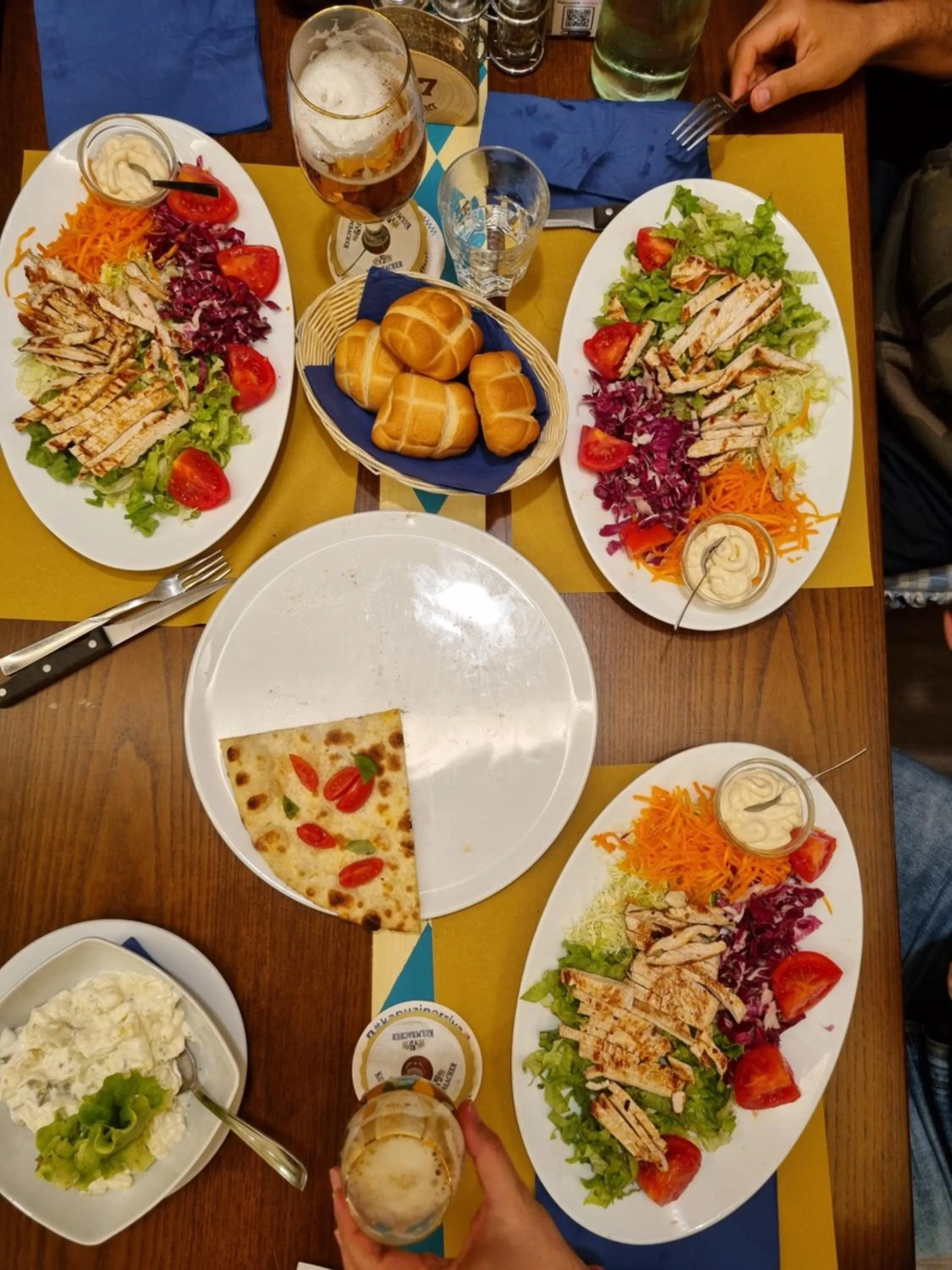 Restaurant/places to eat in Hotel Vittoria