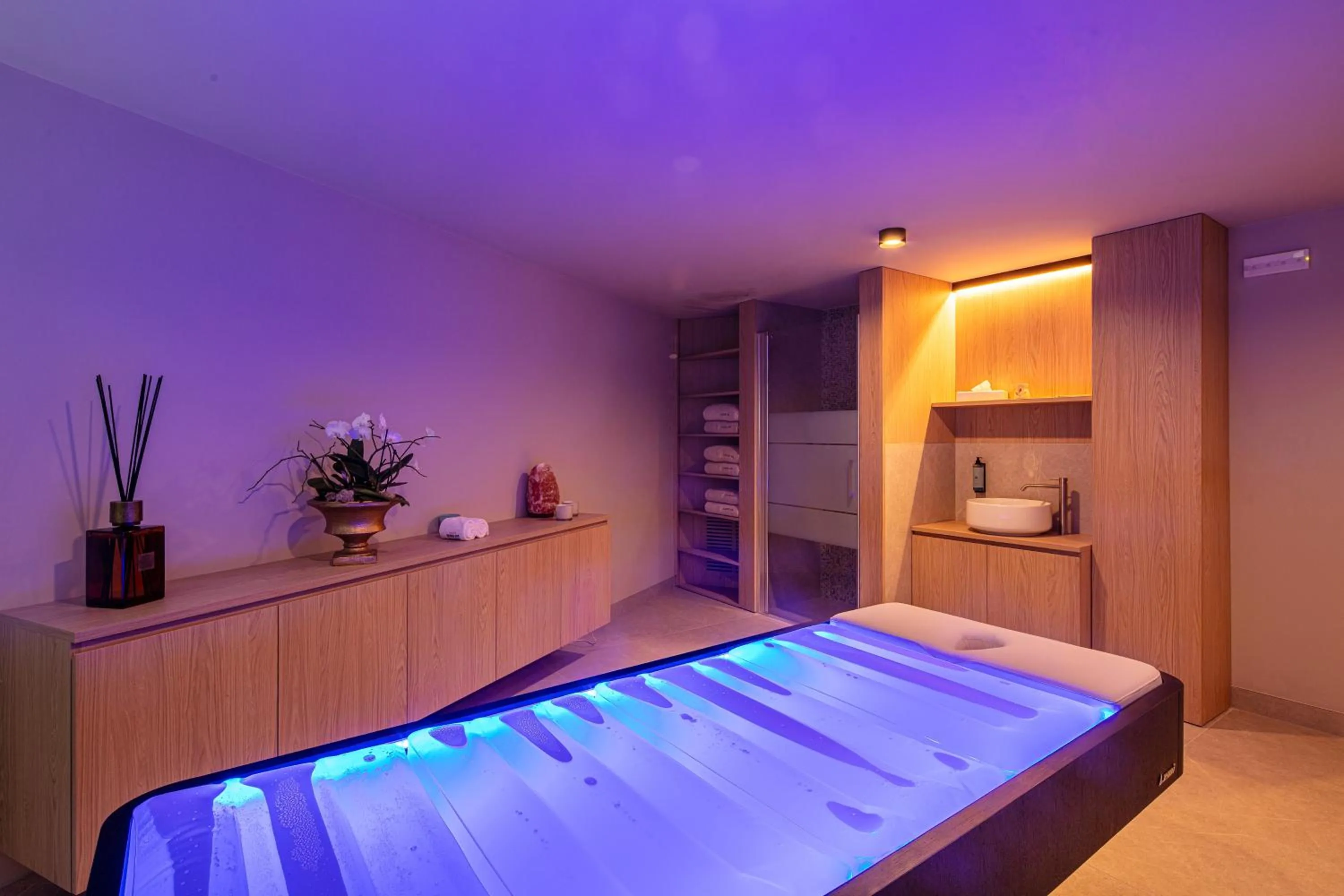 Property building, Bed in Hotel San Giorgio Resort 4S