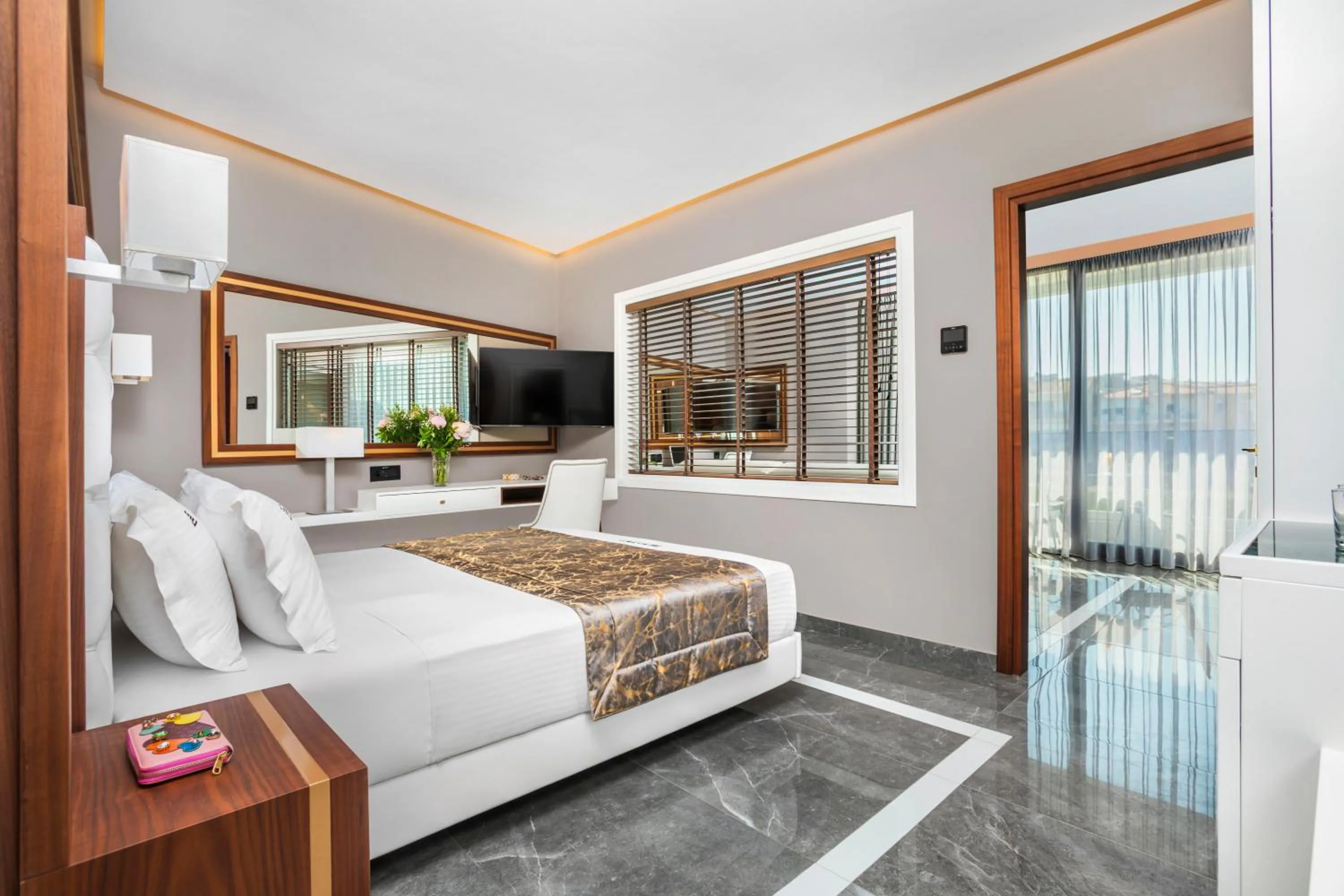 Family Suite with Balcony in Bareti Boutique Estate