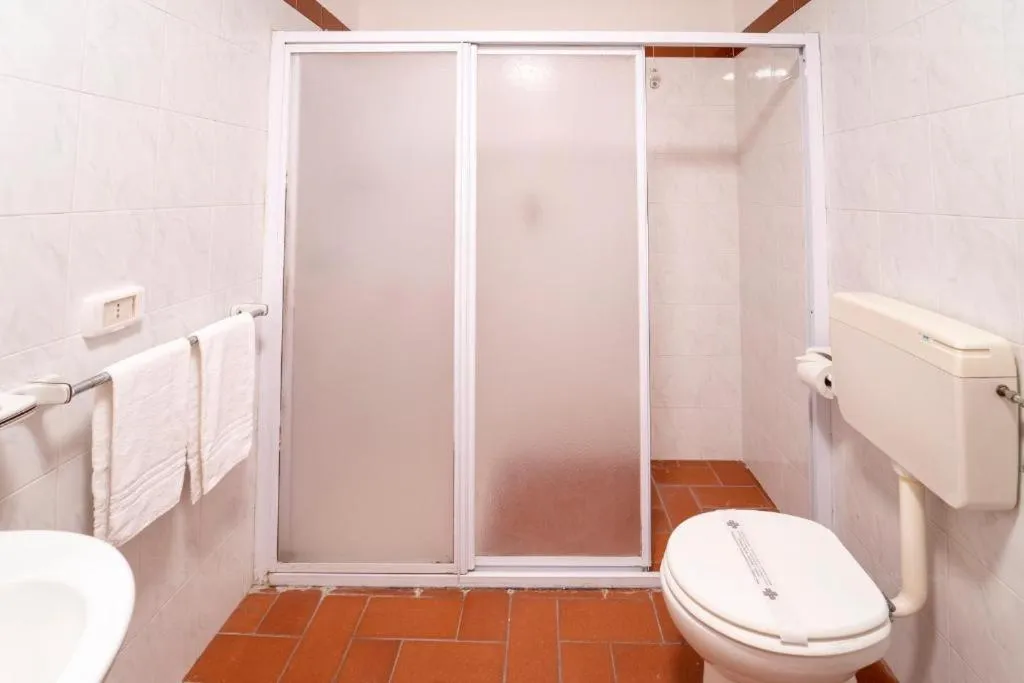 Ballaro' Hotel - Budget Room