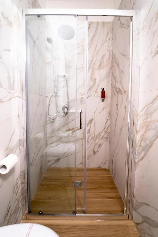 Ballaro' Hotel - Budget Room