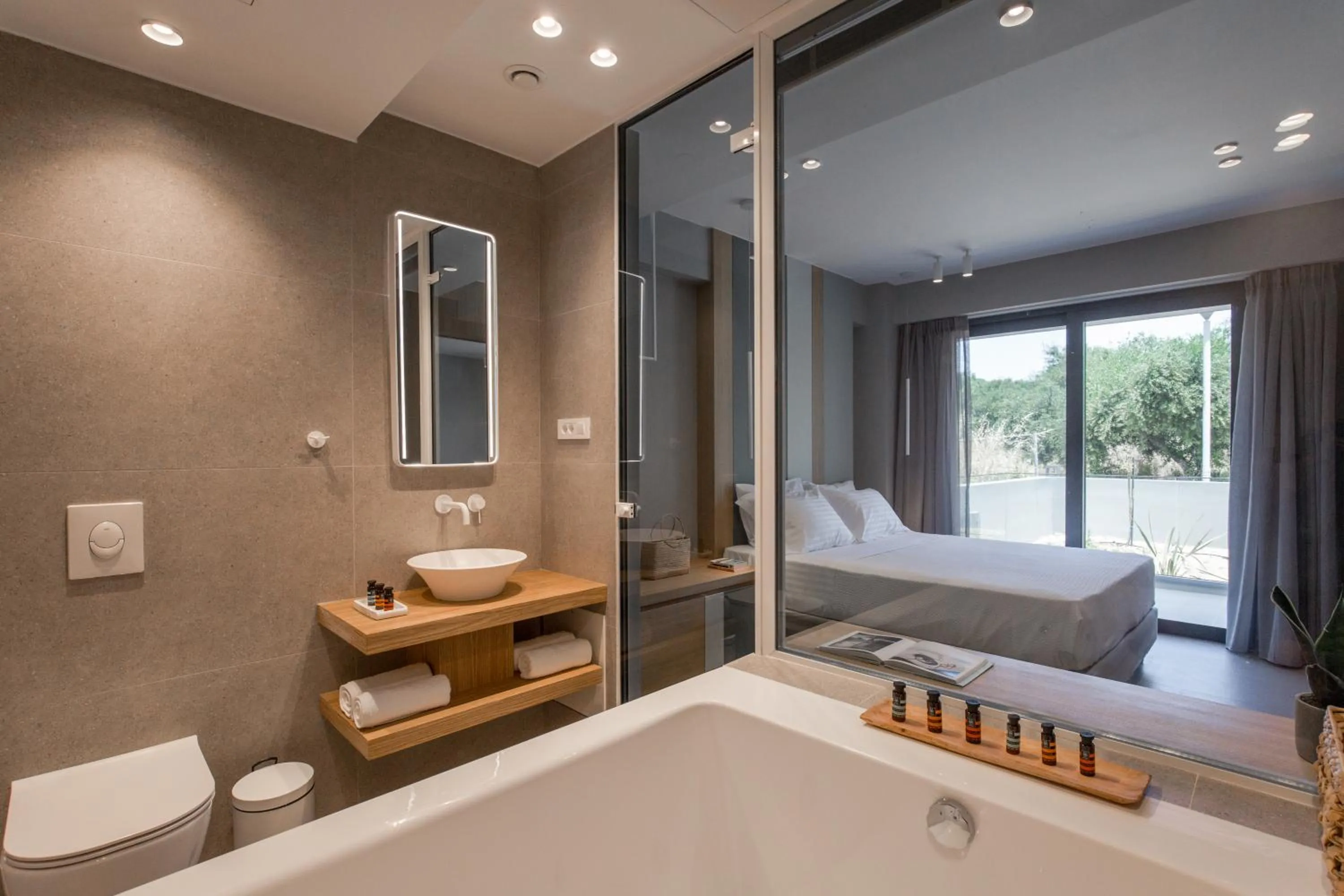 Bathroom, Bed in Noemie Luxury Suites