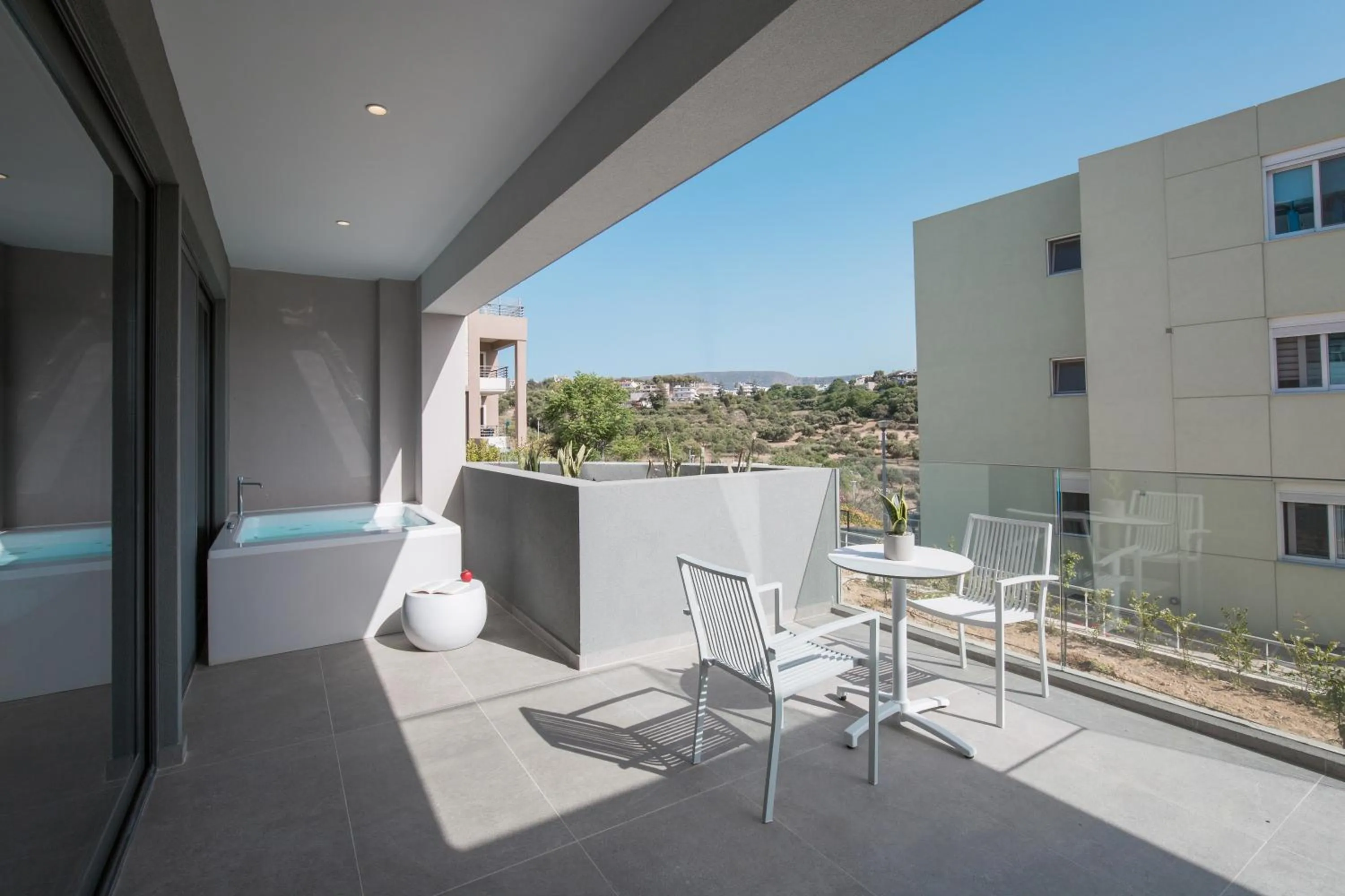 Hot Tub in Noemie Luxury Suites