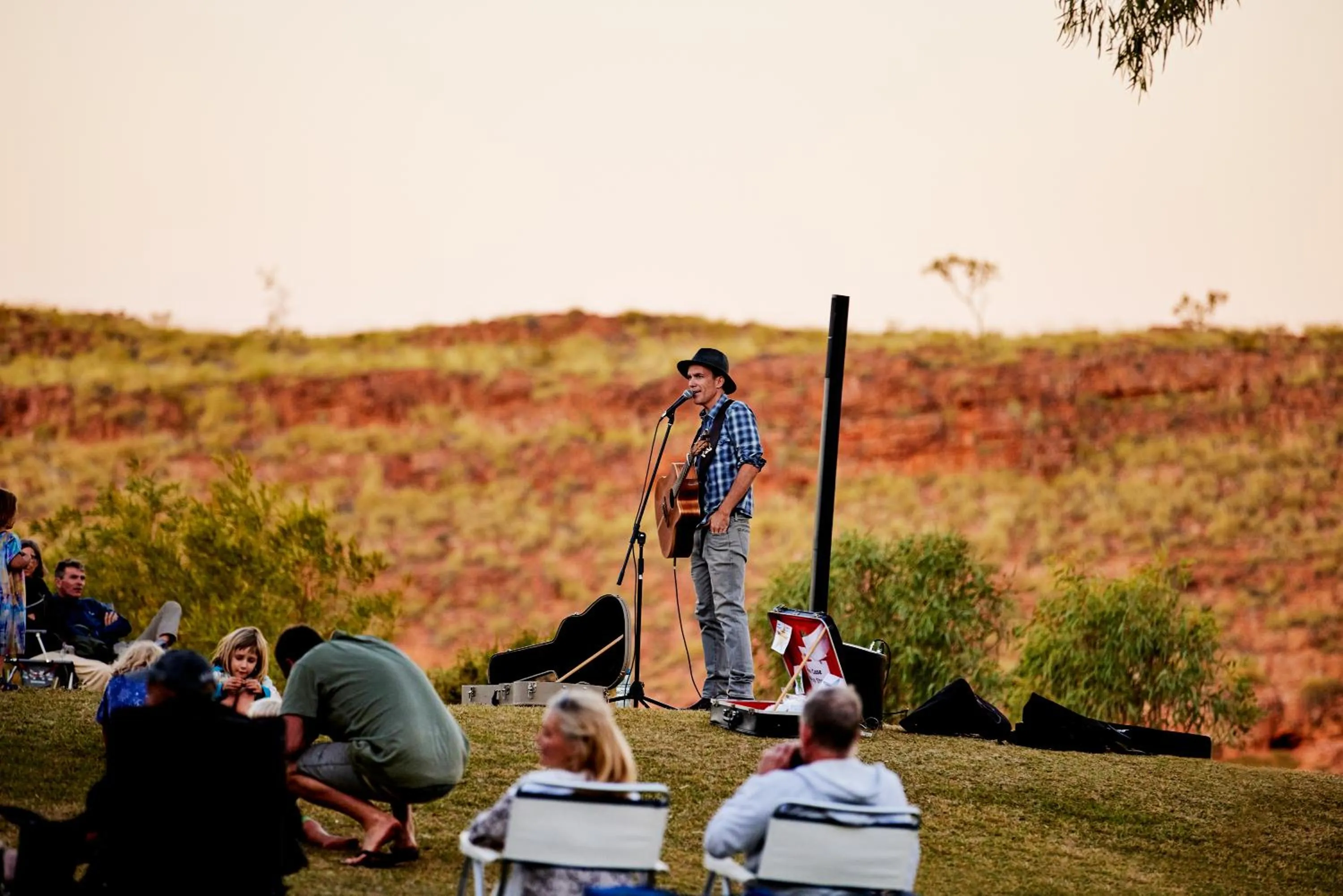 Entertainment in Discovery Resorts - Lake Argyle
