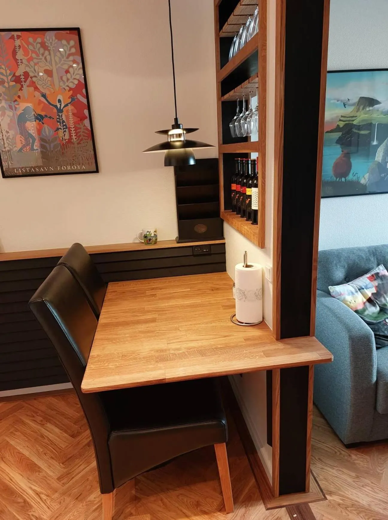 Seating area in Tórshavn City Apartment