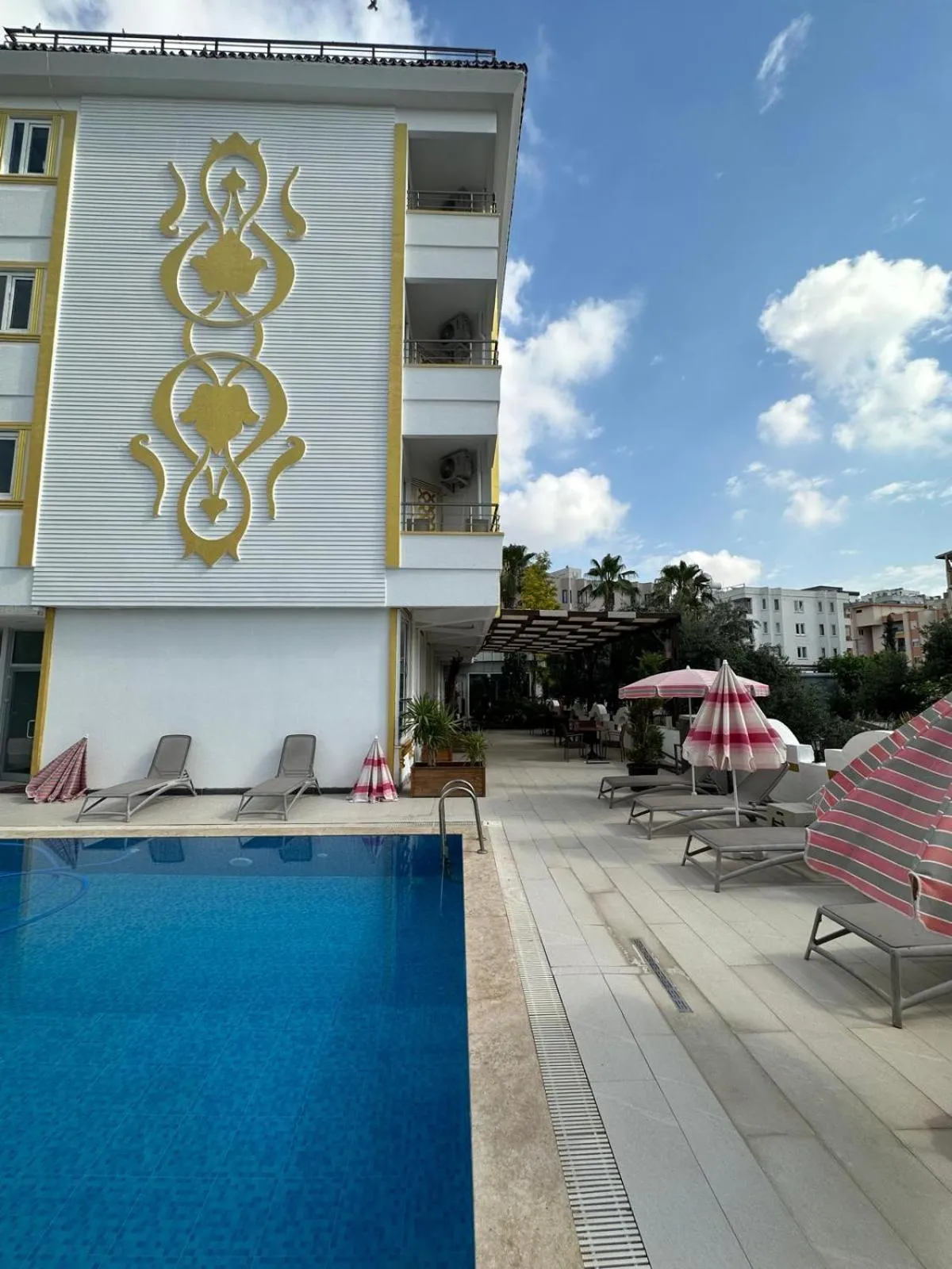 Property building in DIONISUS LARA