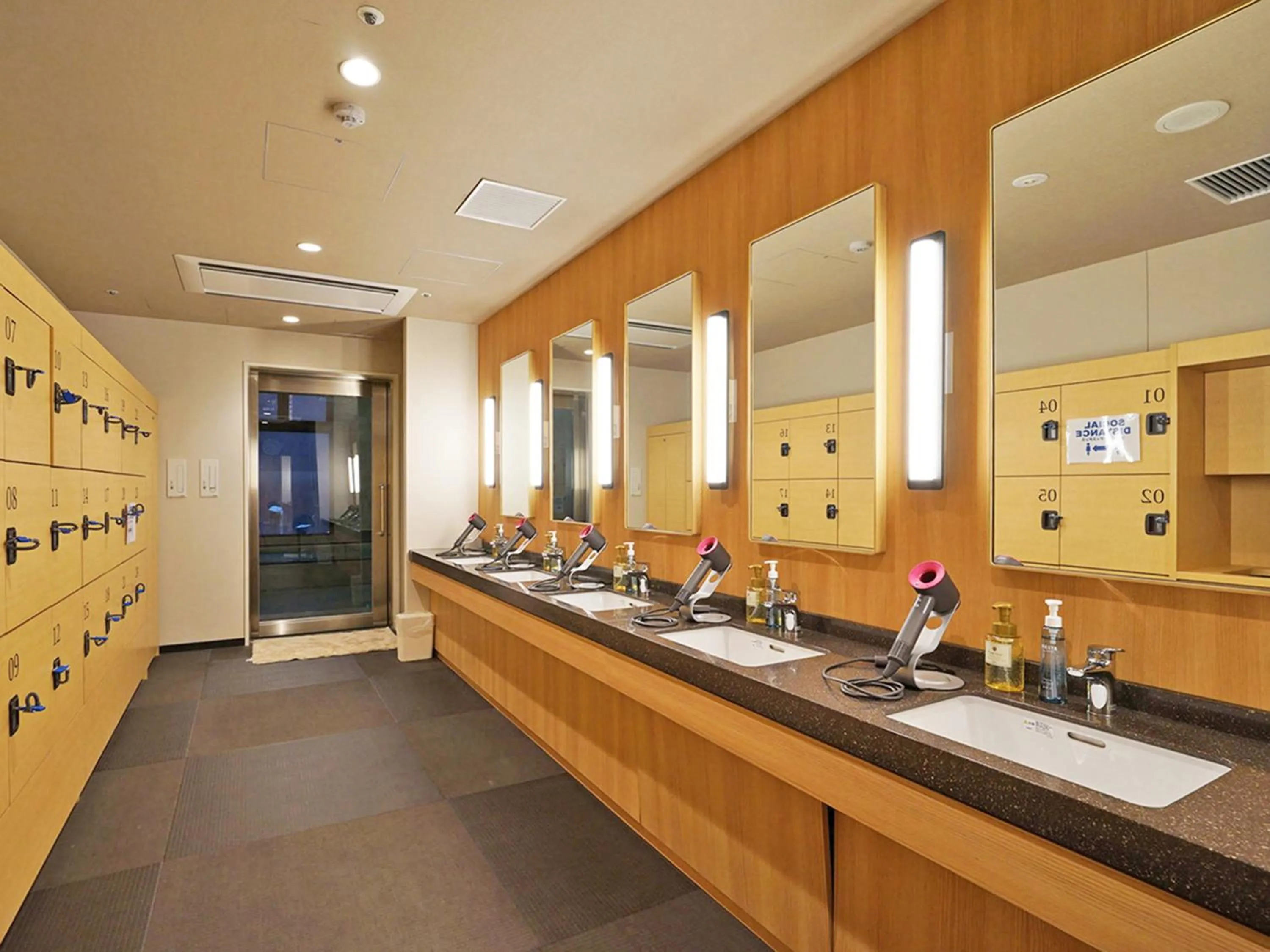 Area and facilities in CHISUN PREMIUM Kyoto Kujo