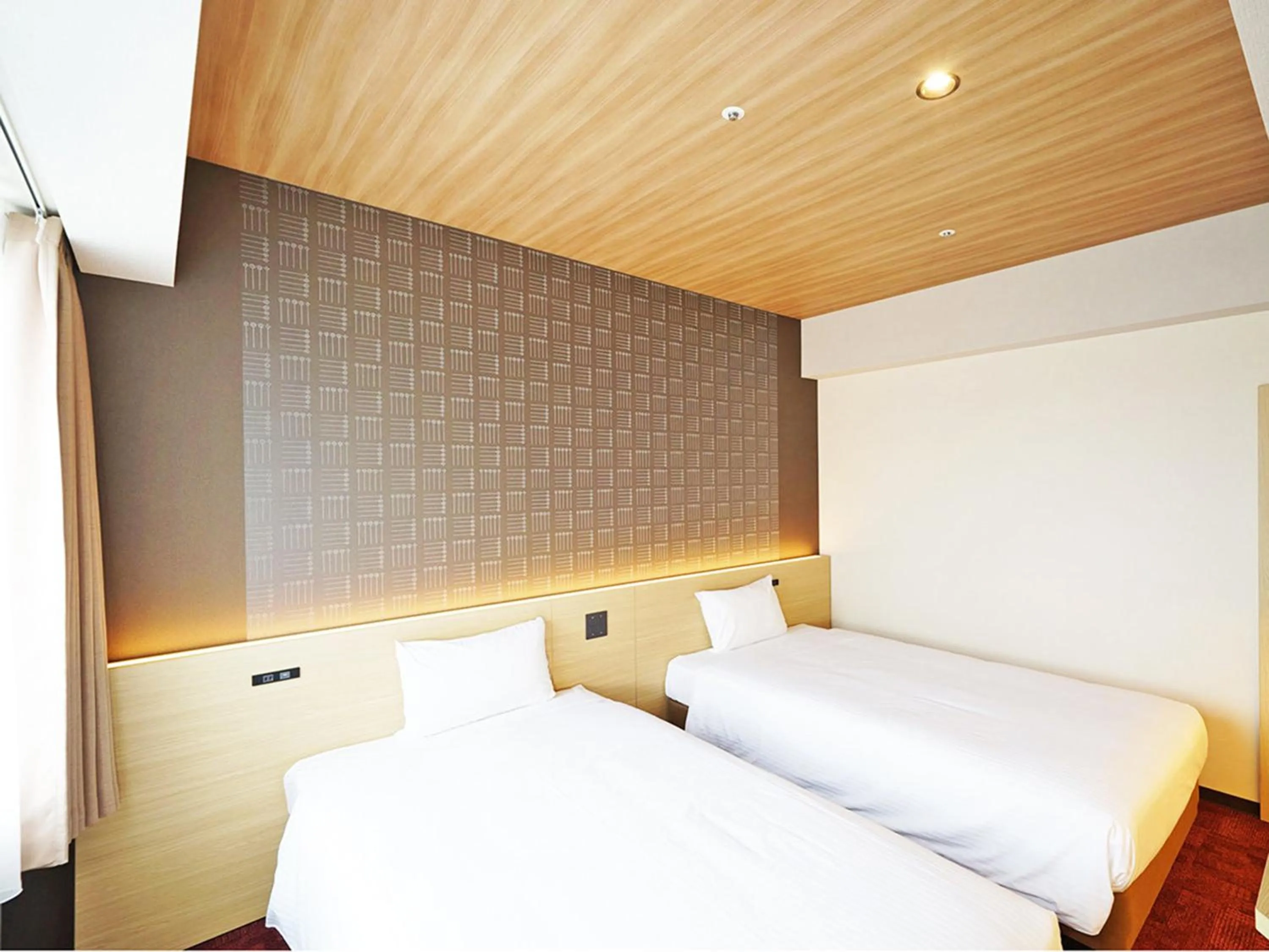 Photo of the whole room, Bed in CHISUN PREMIUM Kyoto Kujo