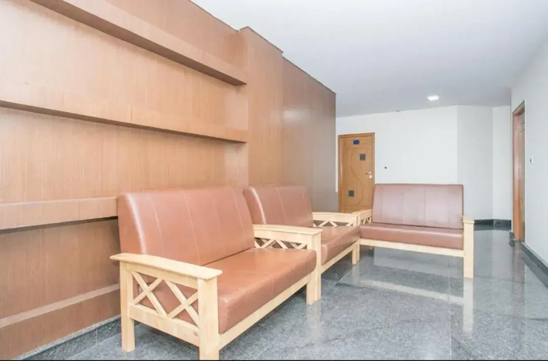 WesternSuites Hotel / Spa WesternSuites Hotel / Spa