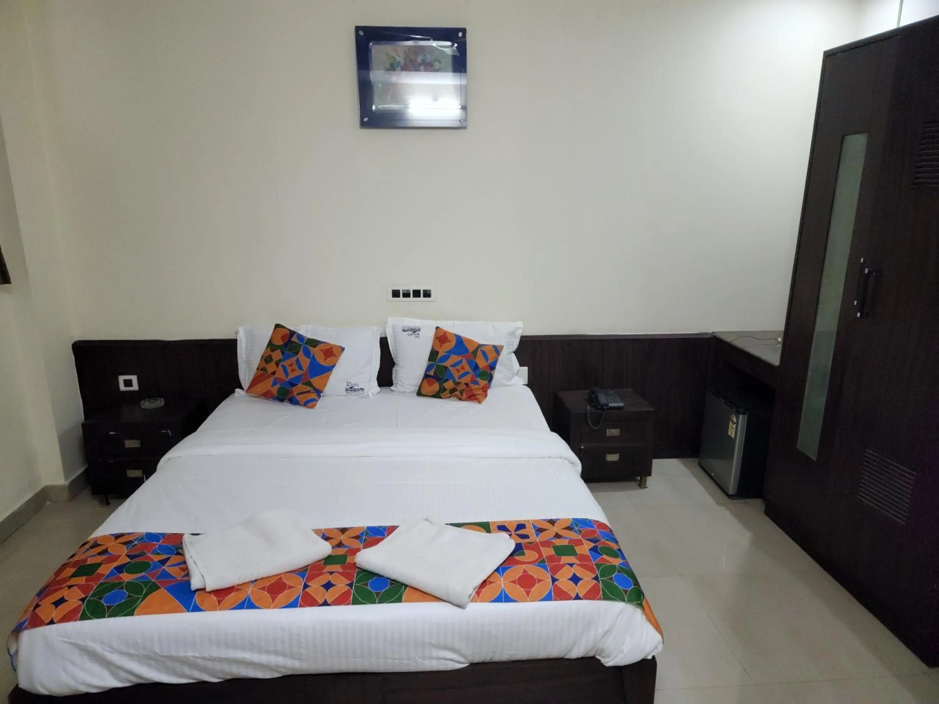 Bedroom, Bed in WesternSuites Hotel / Spa