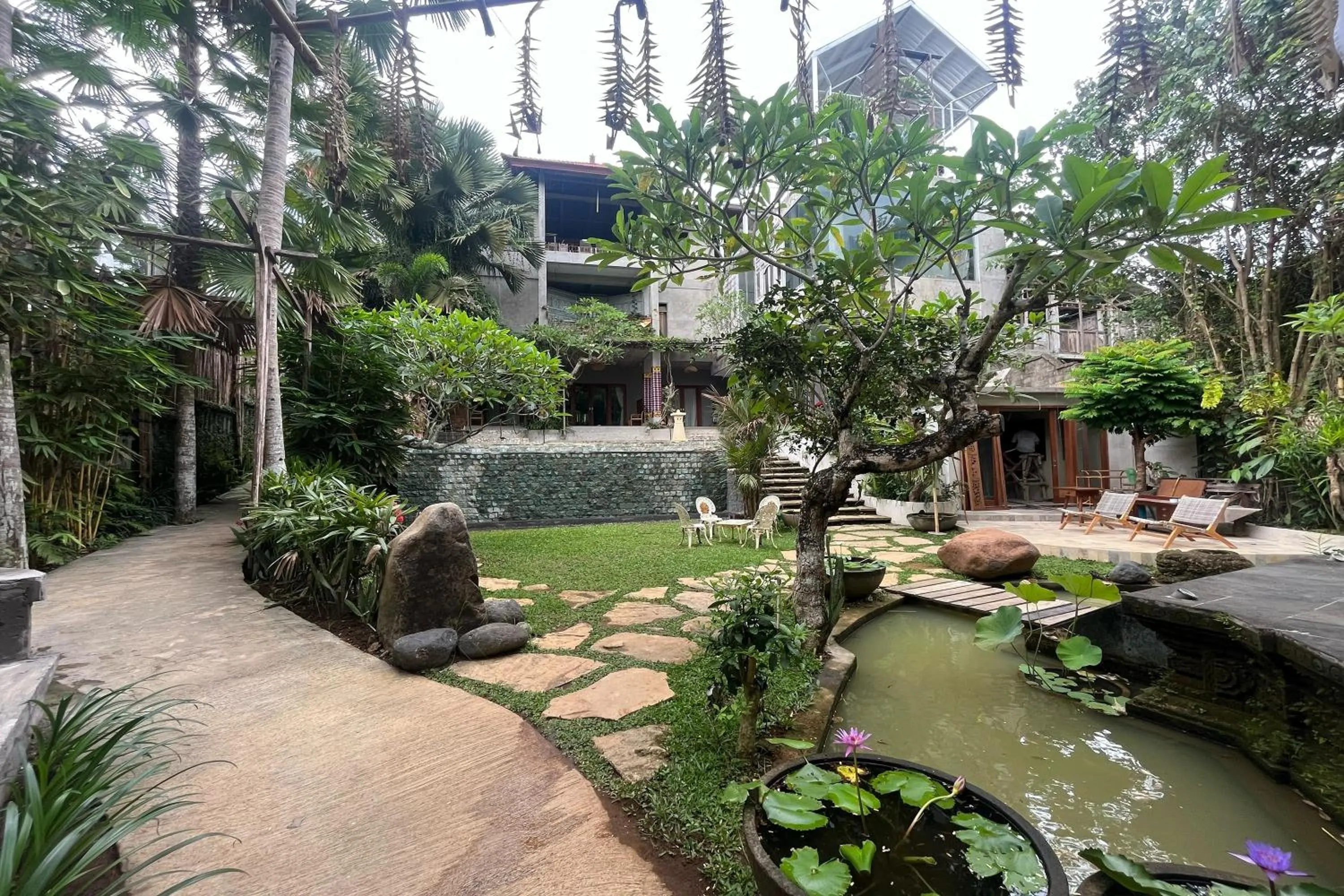 Garden view in Nayaka Living Ubud