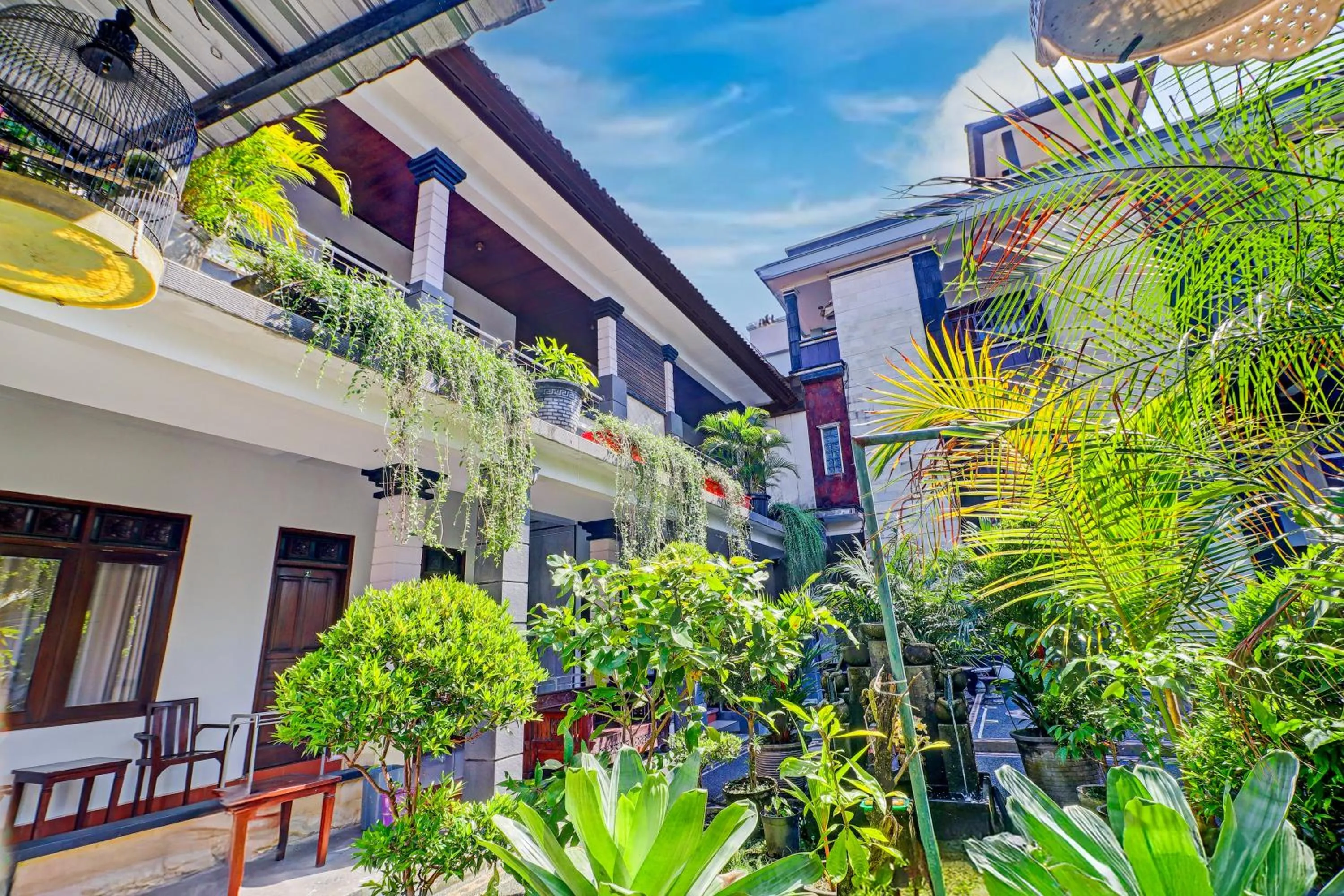 Lobby or reception in Collection O Bali near Keonganan Beach formerly New Asta Graha Homestay