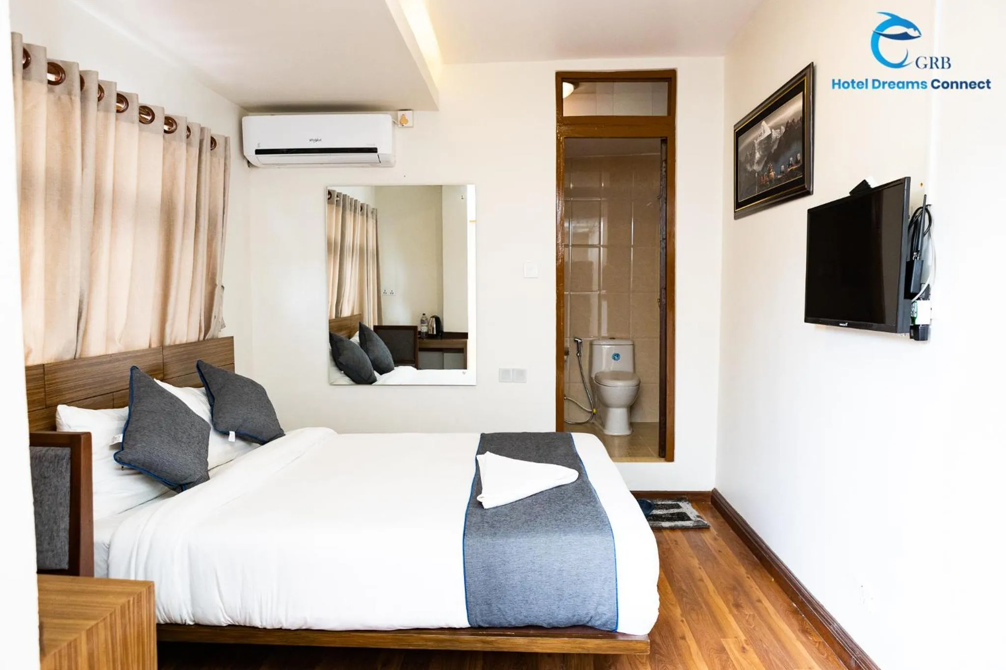 Standard Double or Twin Room in Hotel Dreams connect GRB