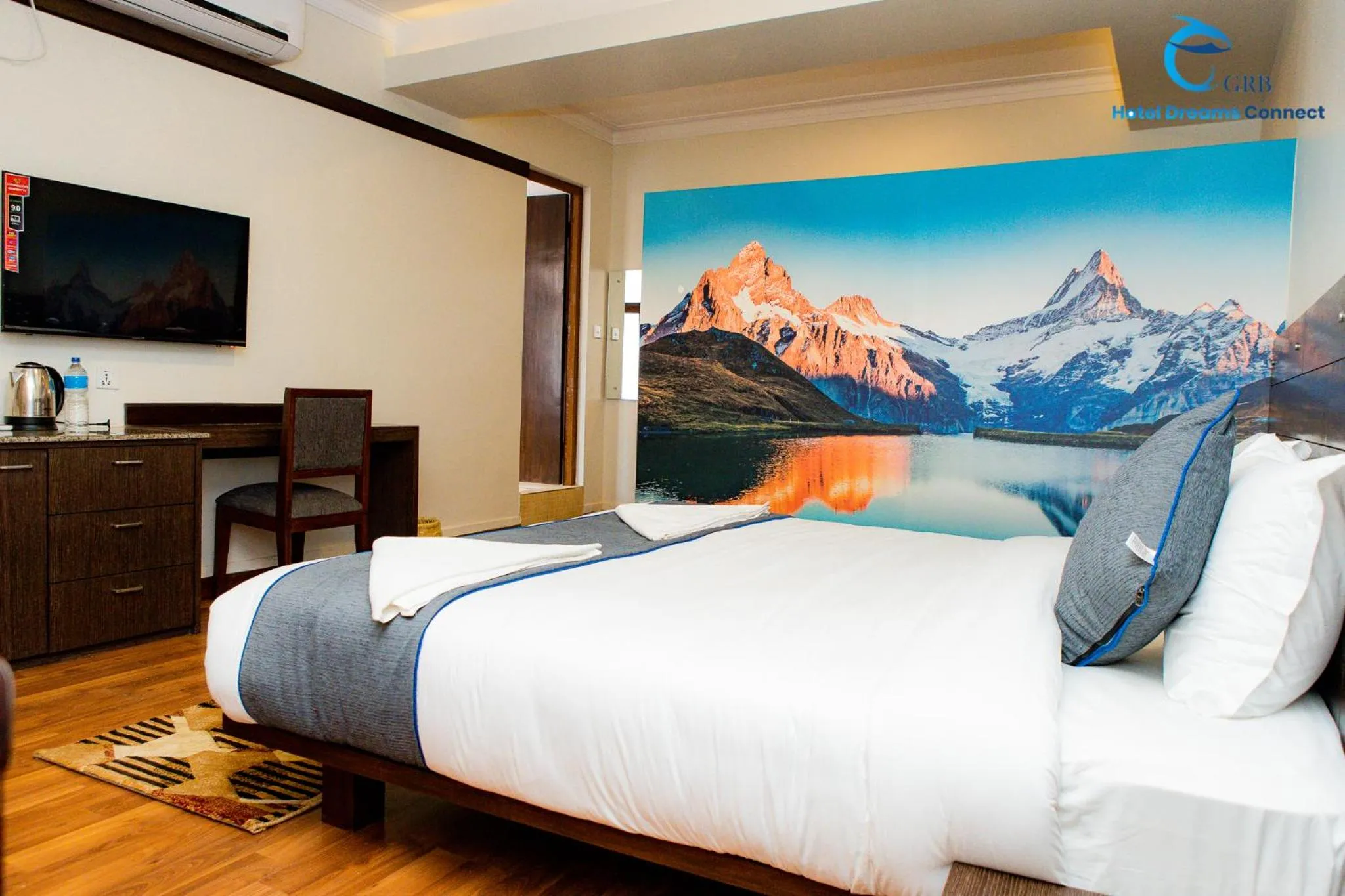 Hotel Dreams connect GRB