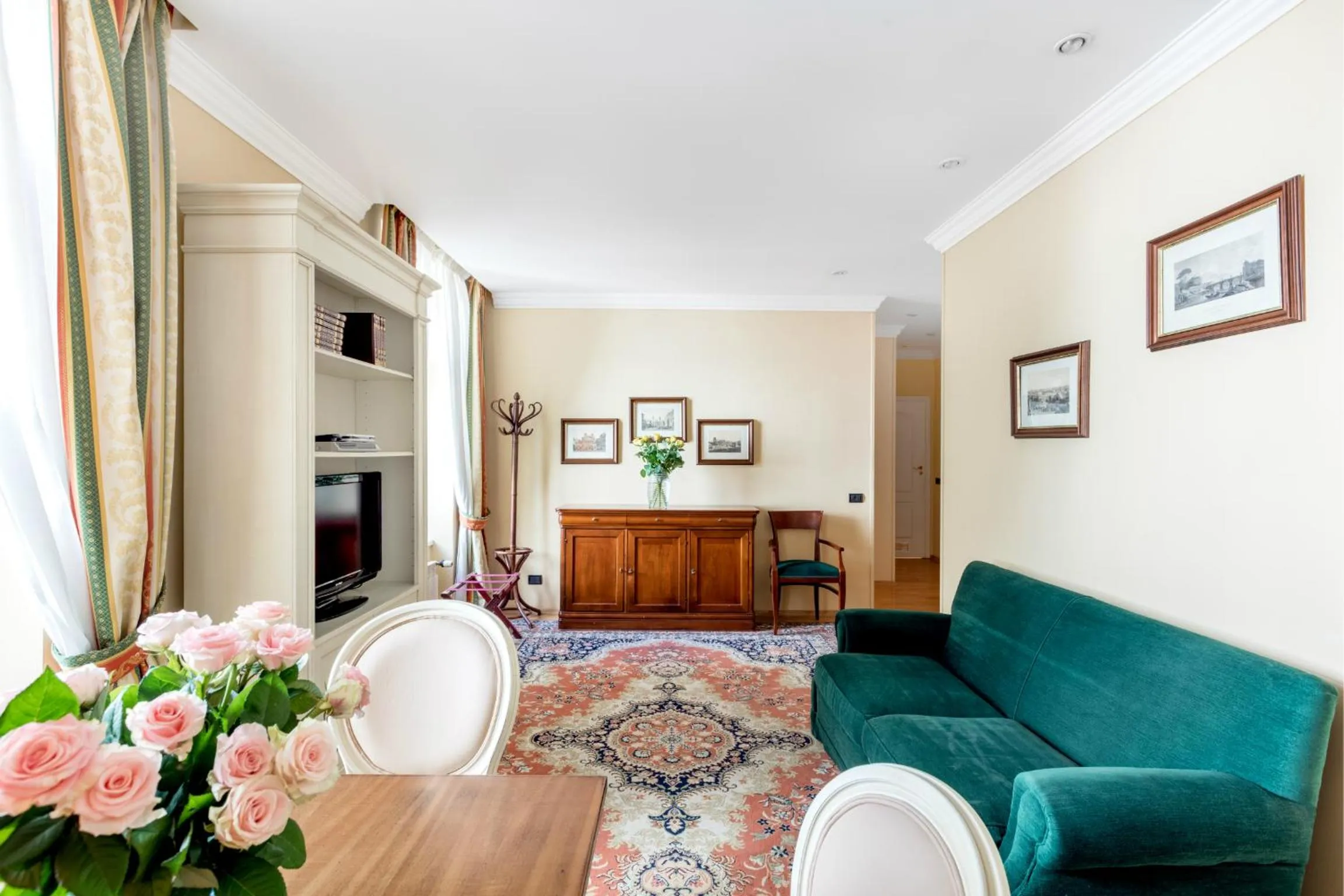 TV and multimedia in Residence St. Andrew's Palace