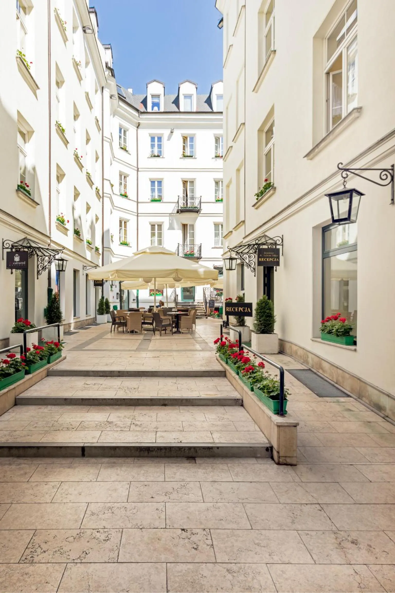 Patio in Residence St. Andrew's Palace