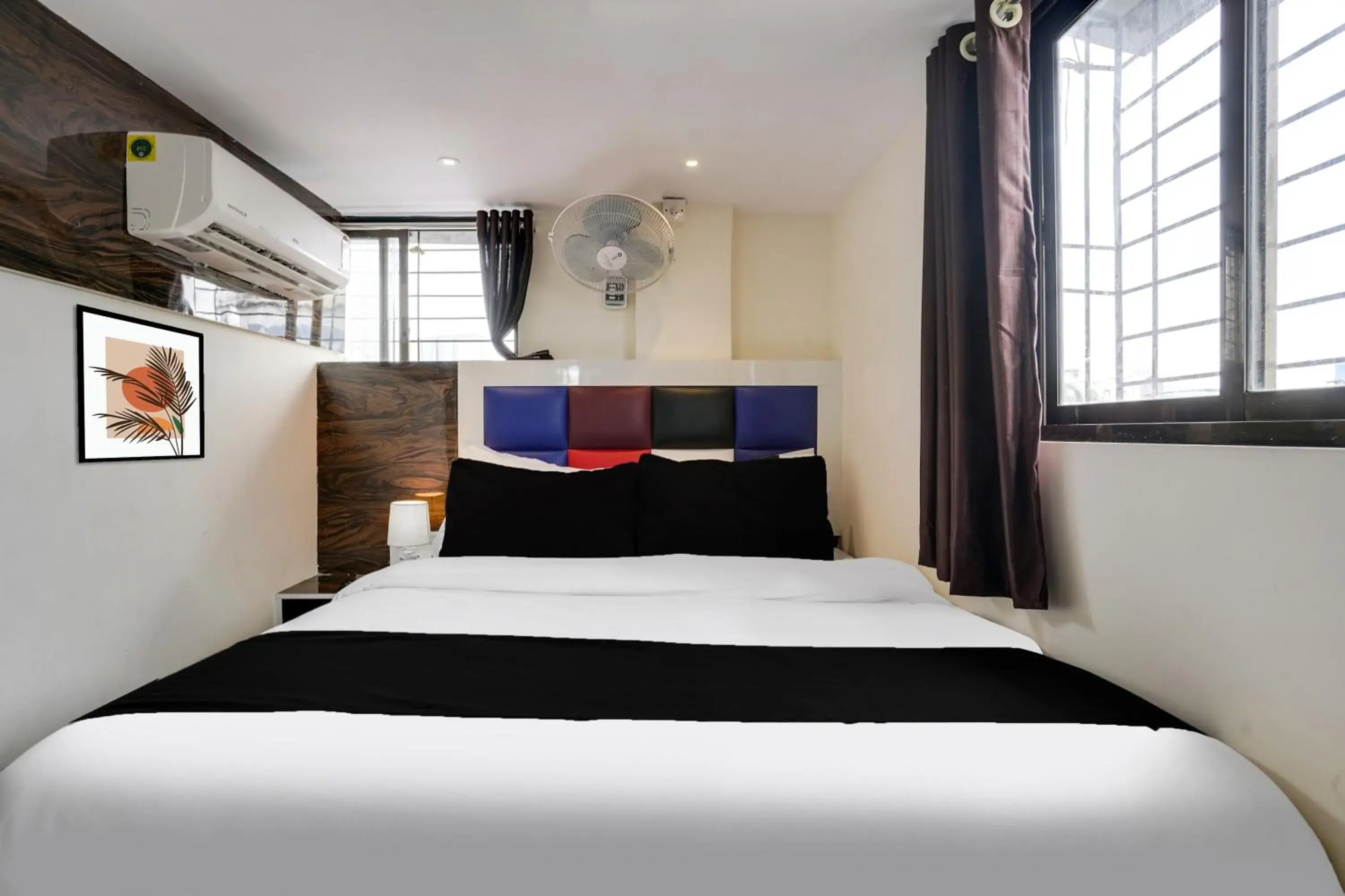 Bedroom, Bed in Hotel Orange Residency Bedroom, Bed in Hotel Orange Residency