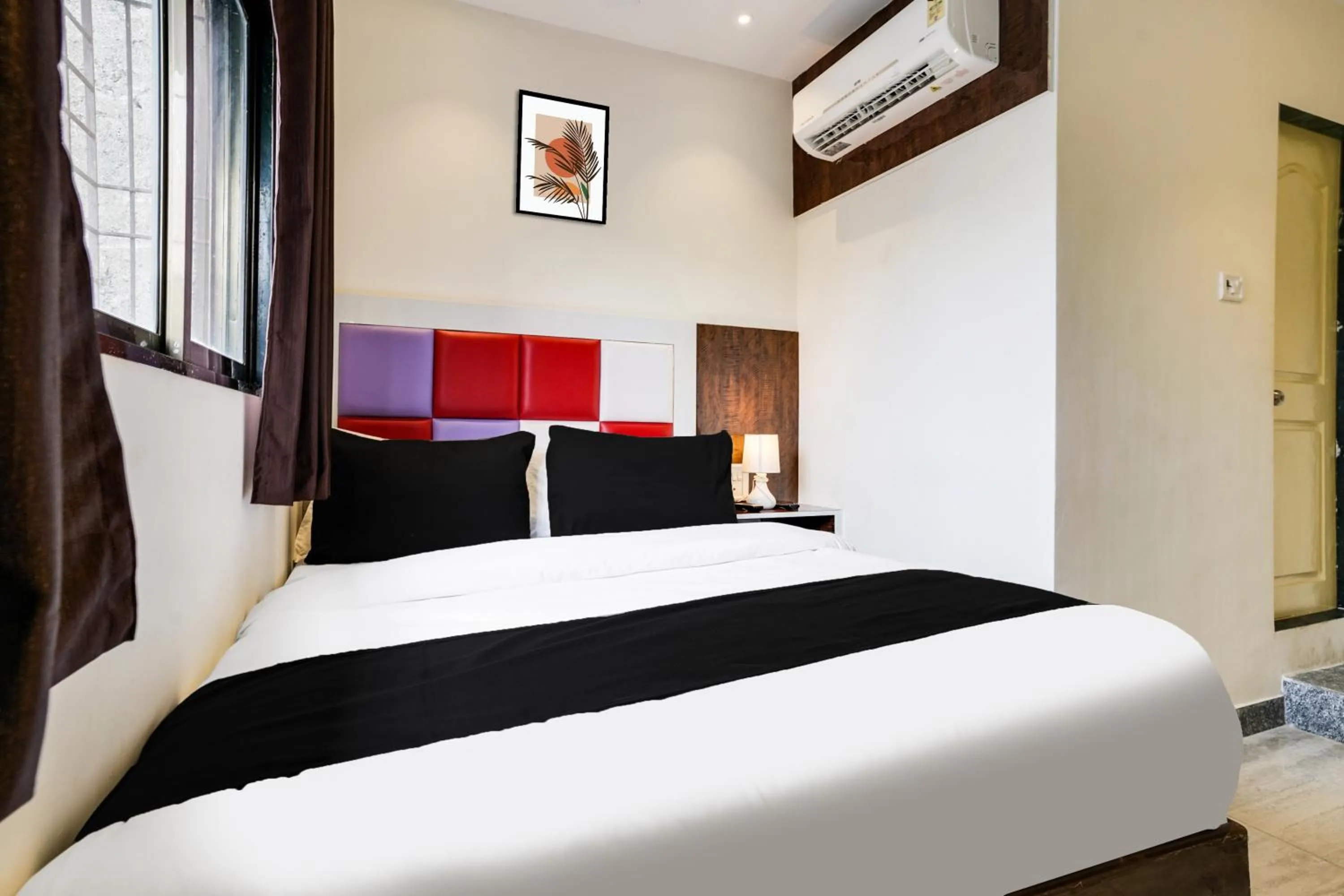 Bedroom, Bed in Hotel Orange Residency