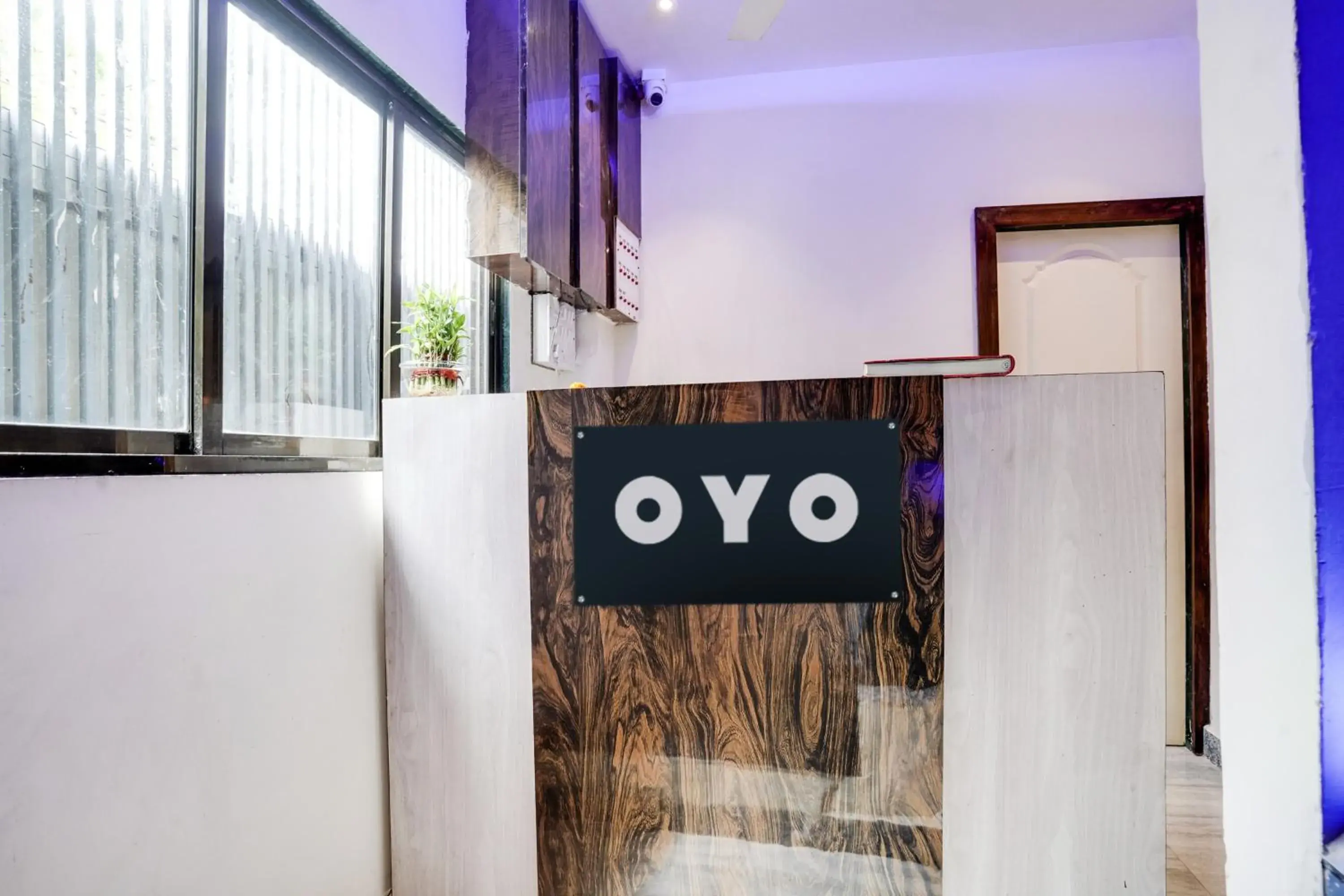 Lobby or reception in Hotel Orange Residency Lobby or reception in Hotel Orange Residency