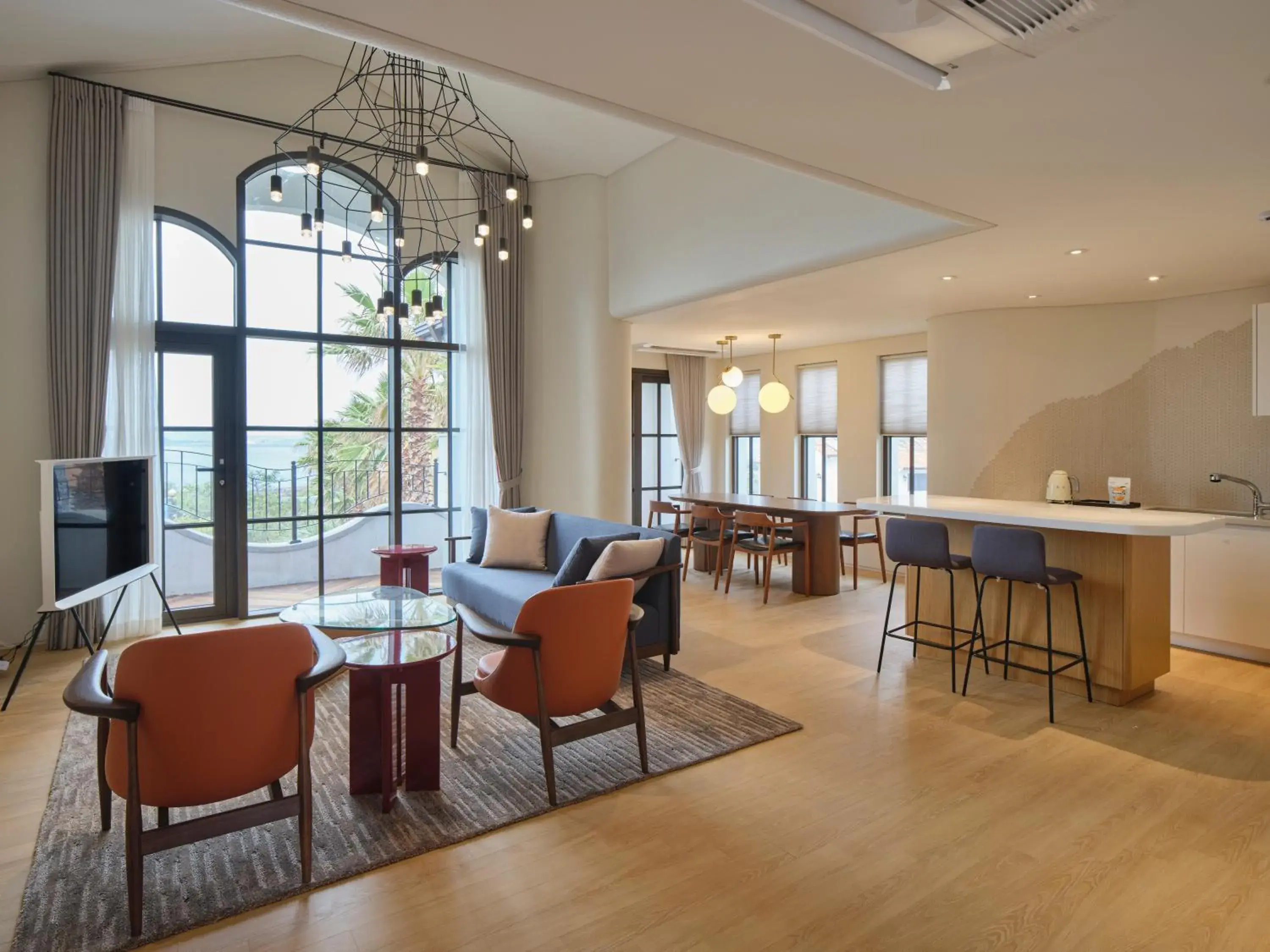 Familia Suite in Hundert Hills Familia Suite in Hundert Hills