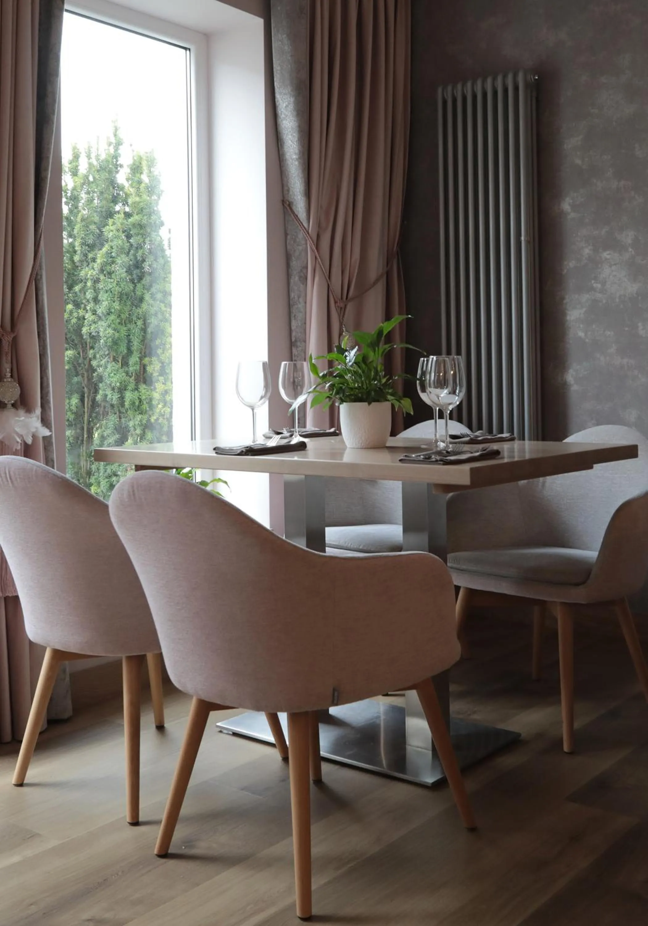 Biały Dom Henlex Hotel Restauracja