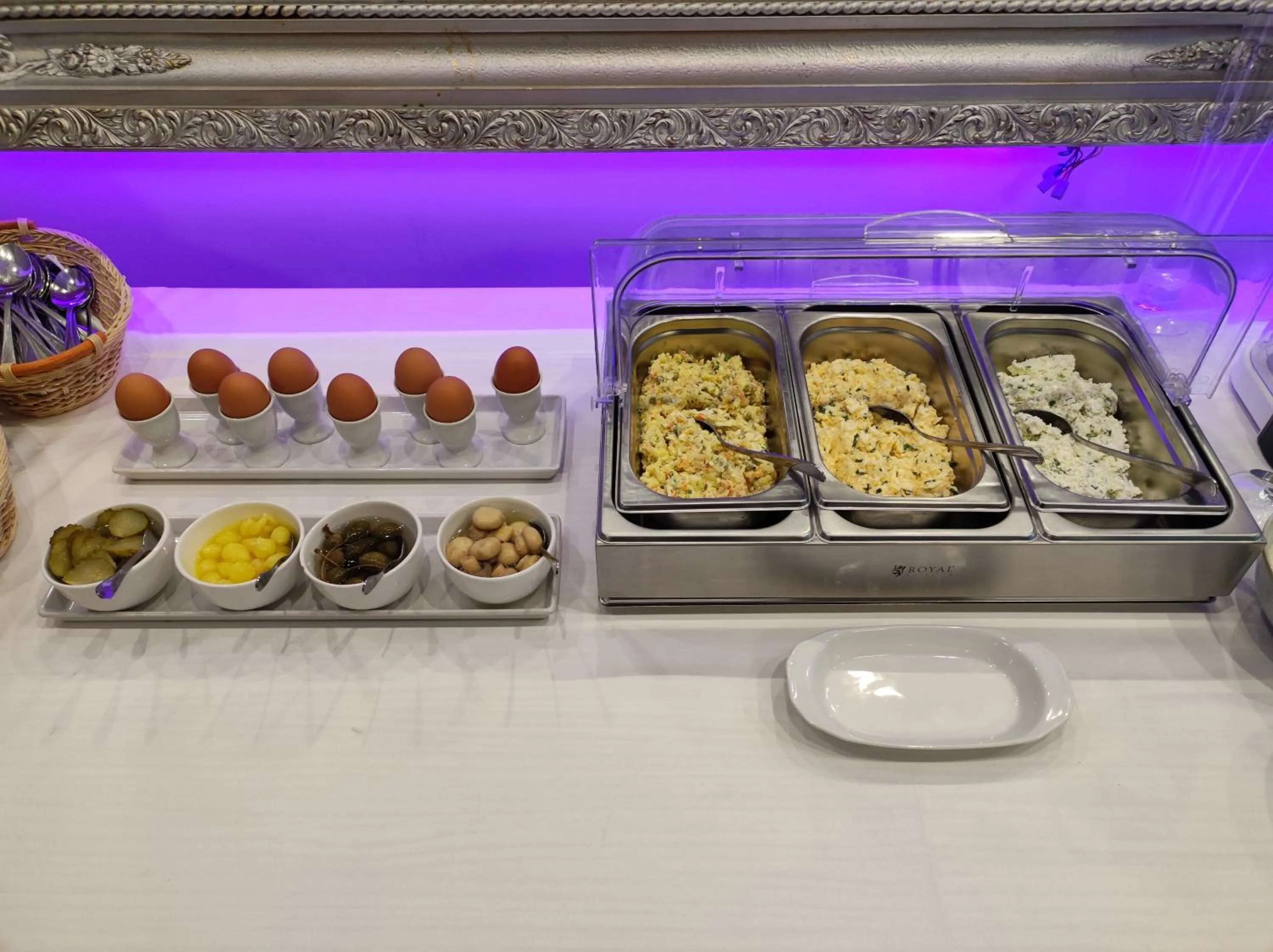 Breakfast in Biały Dom Henlex Hotel Restauracja