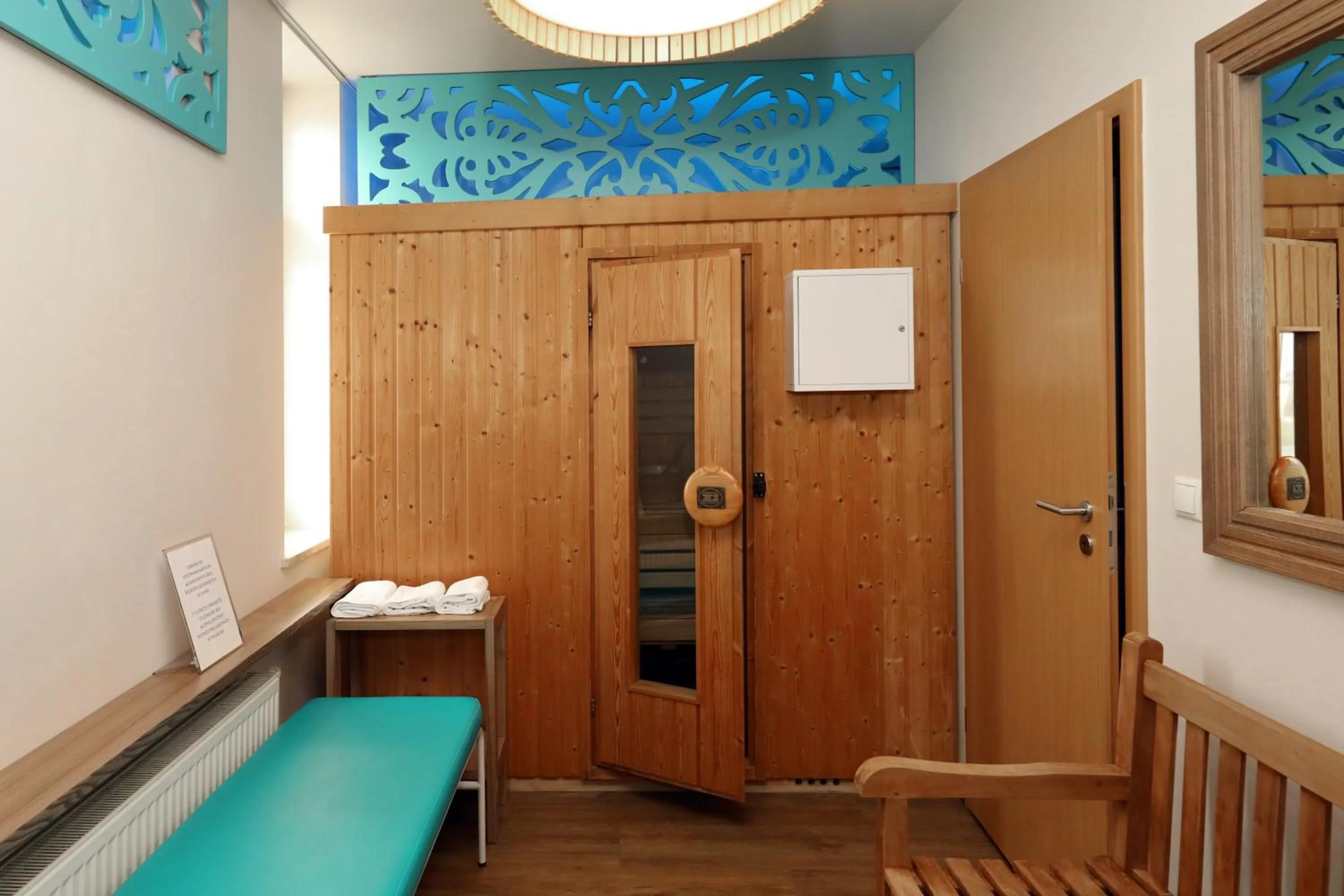 Biały Dom Henlex Hotel Restauracja