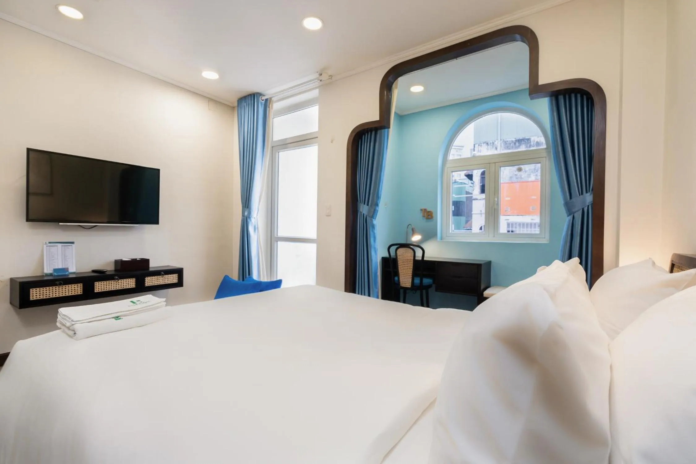 Photo of the whole room, Bed in Rustique Maison