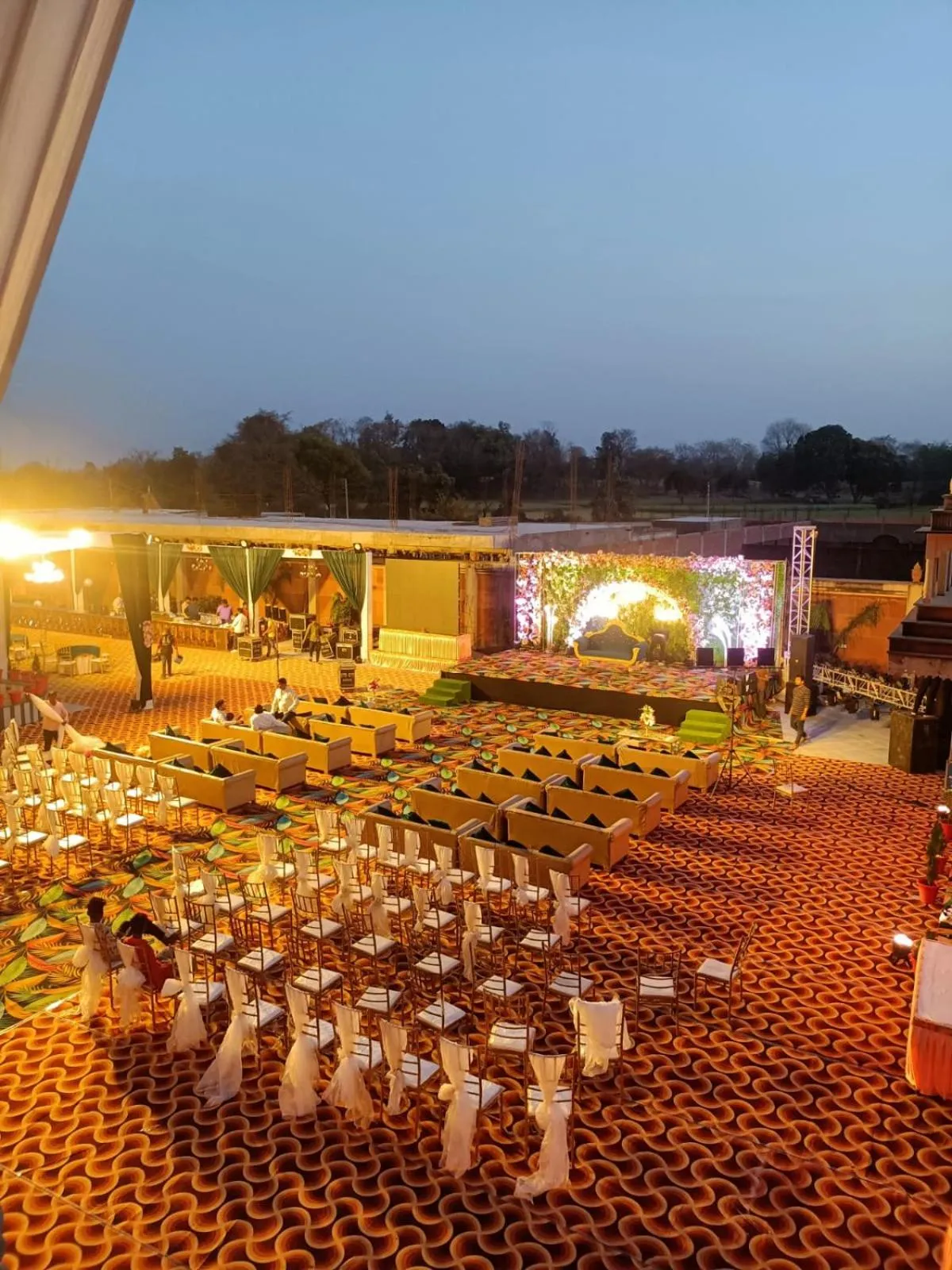 Night in Hotel Rajwada palace