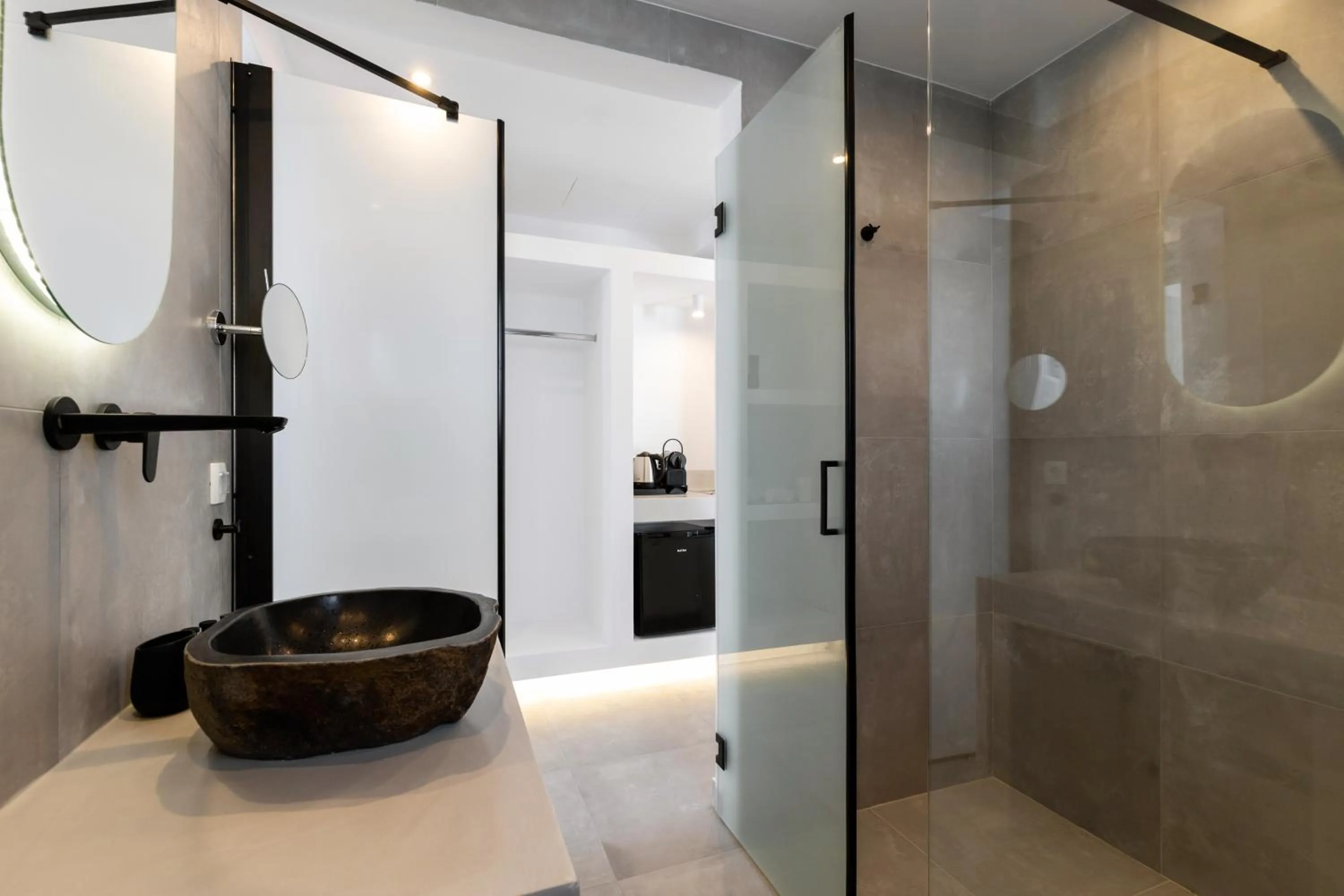 Massage in SERAPIAS SUITES