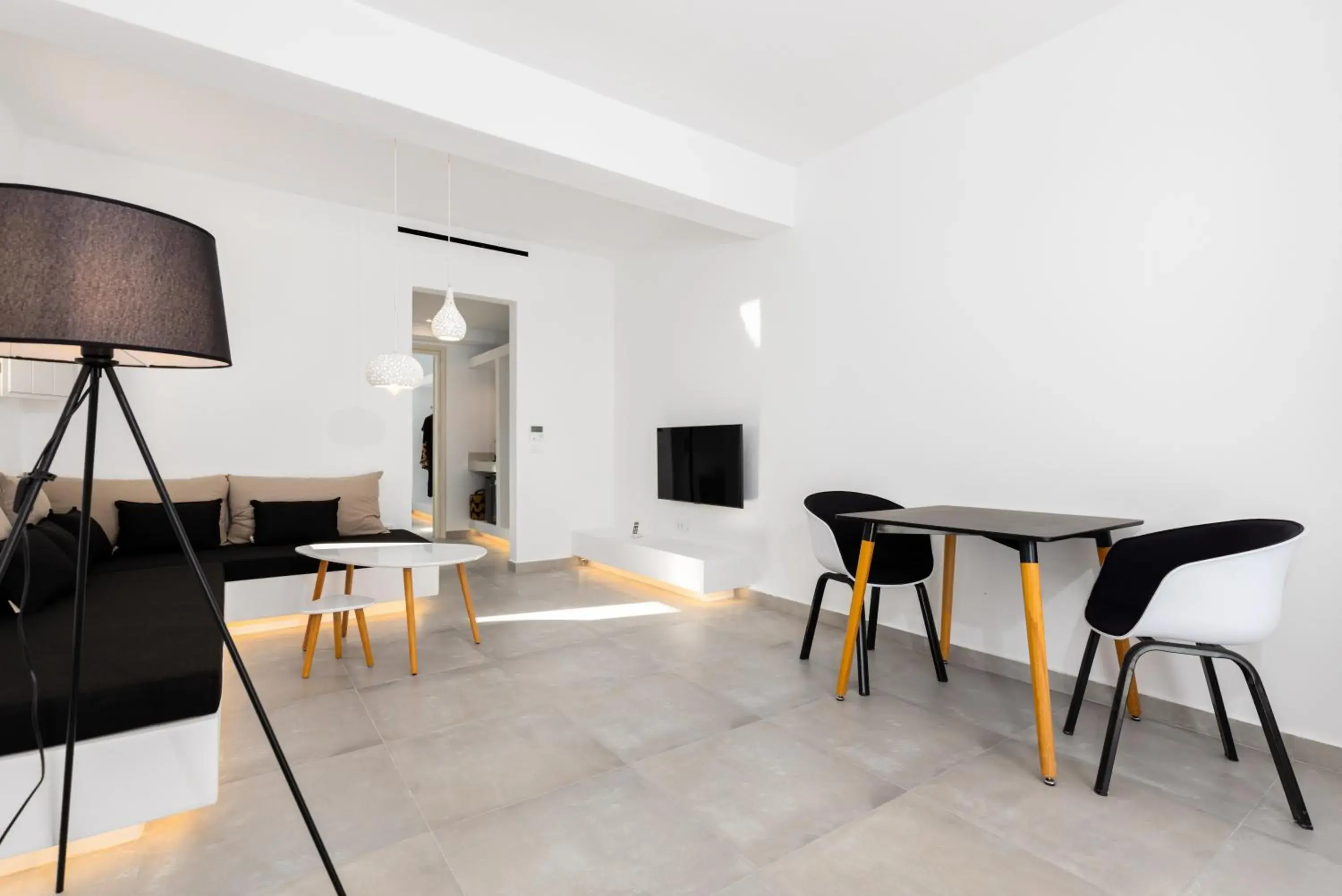 Deluxe Suite with Heated Swimming Pool and Panoramic View in SERAPIAS SUITES Deluxe Suite with Heated Swimming Pool and Panoramic View in SERAPIAS SUITES