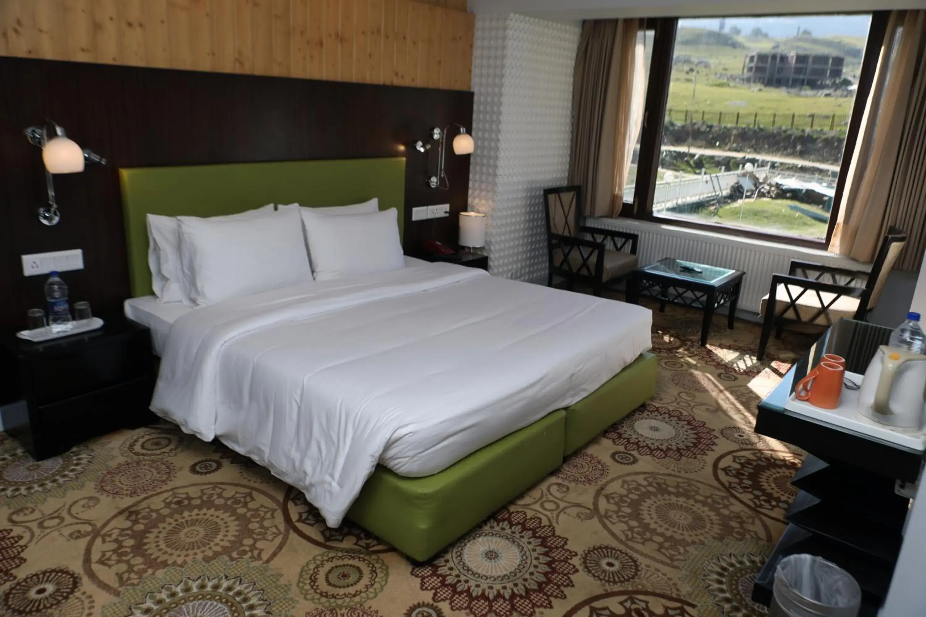 Bedroom in Country Inn & Suites By Radisson Sonamarg Bedroom in Country Inn & Suites By Radisson Sonamarg