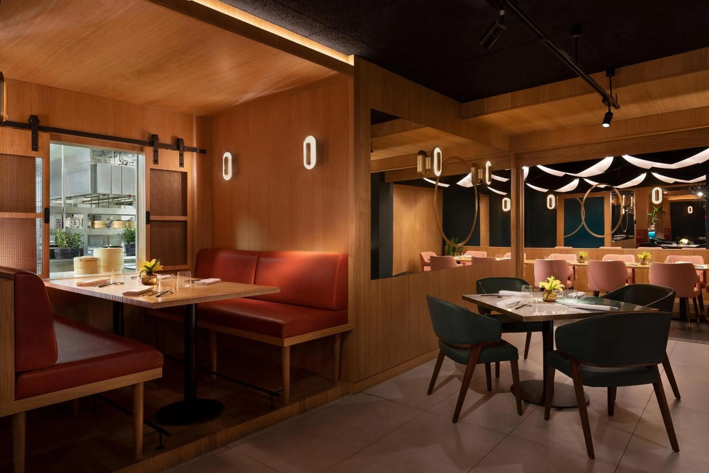 Restaurant/places to eat in Sheraton Grand Warsaw