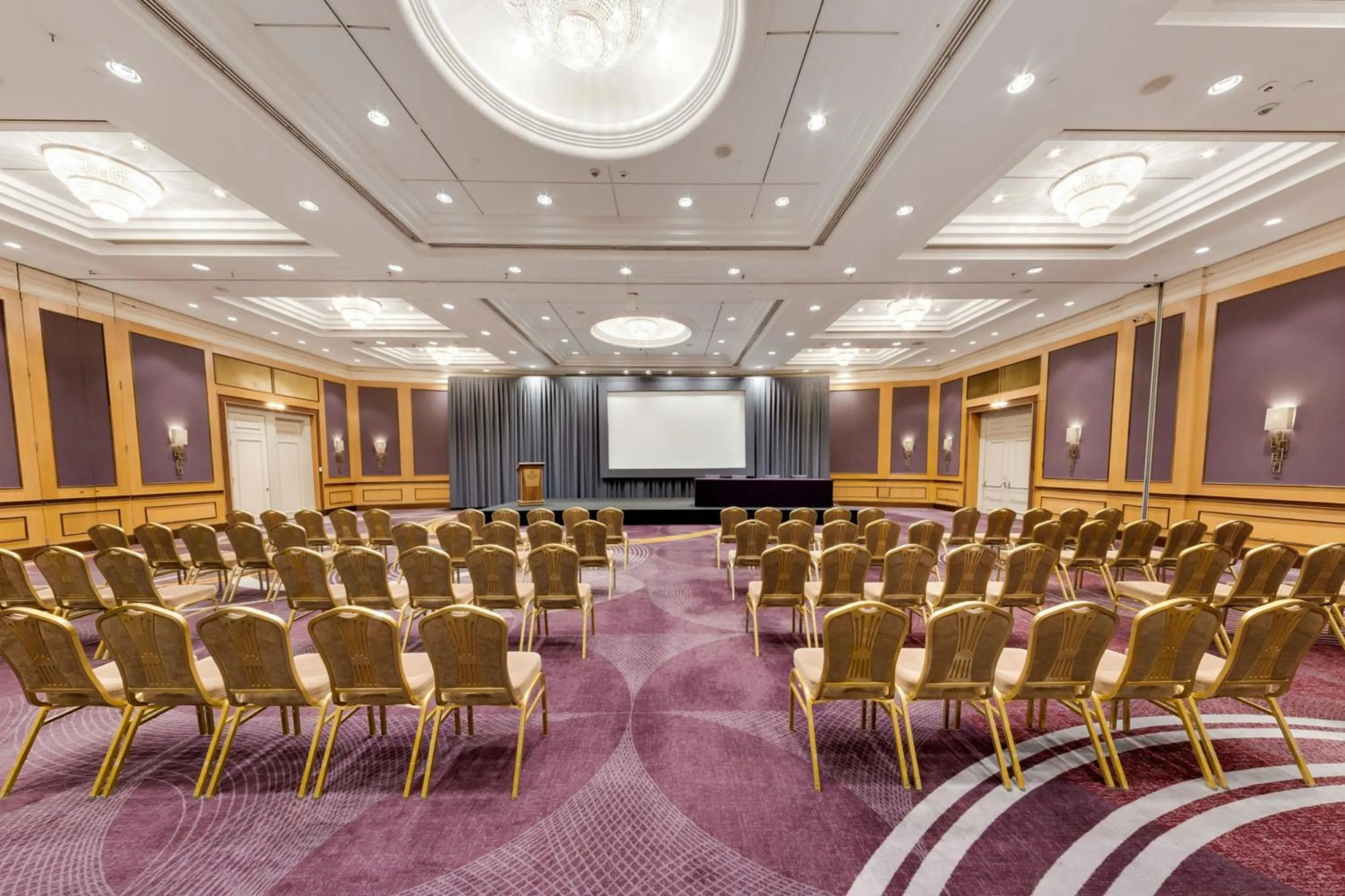 Entertainment in Sheraton Grand Warsaw