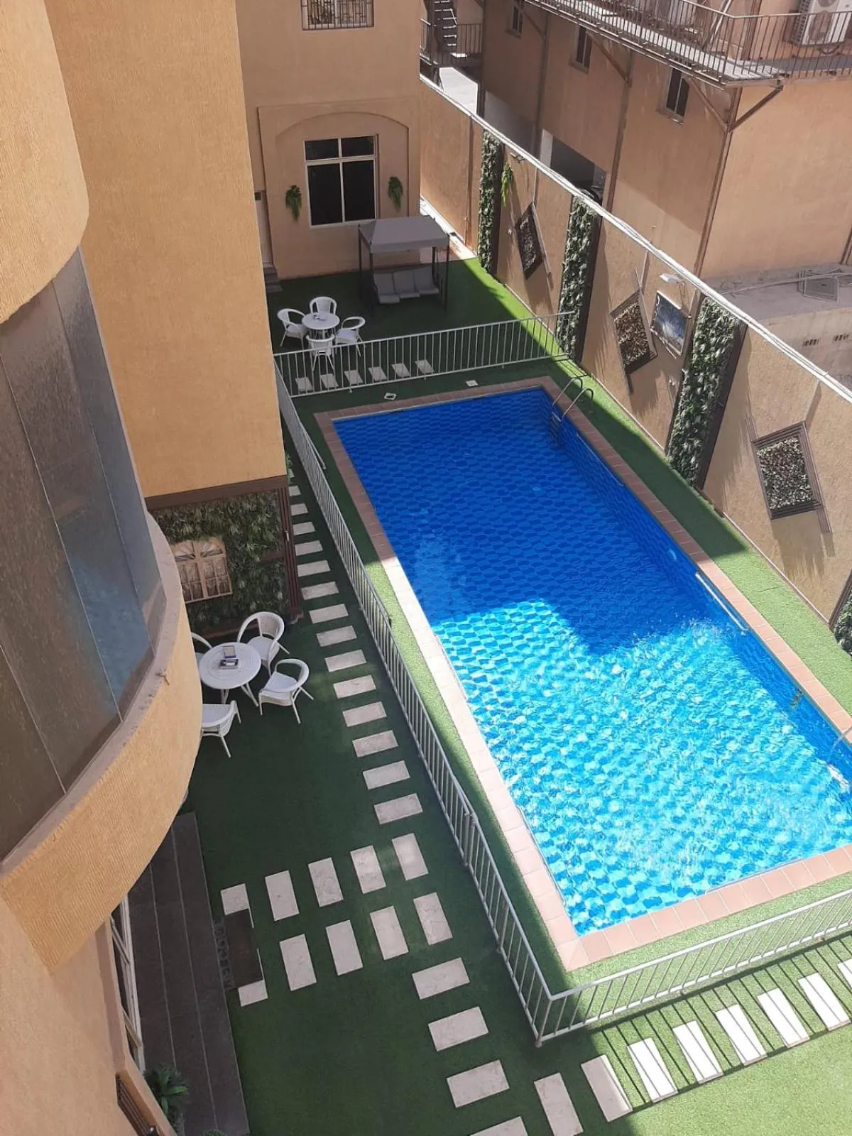 Day in شقق منازل سوات للشقق المخدومة