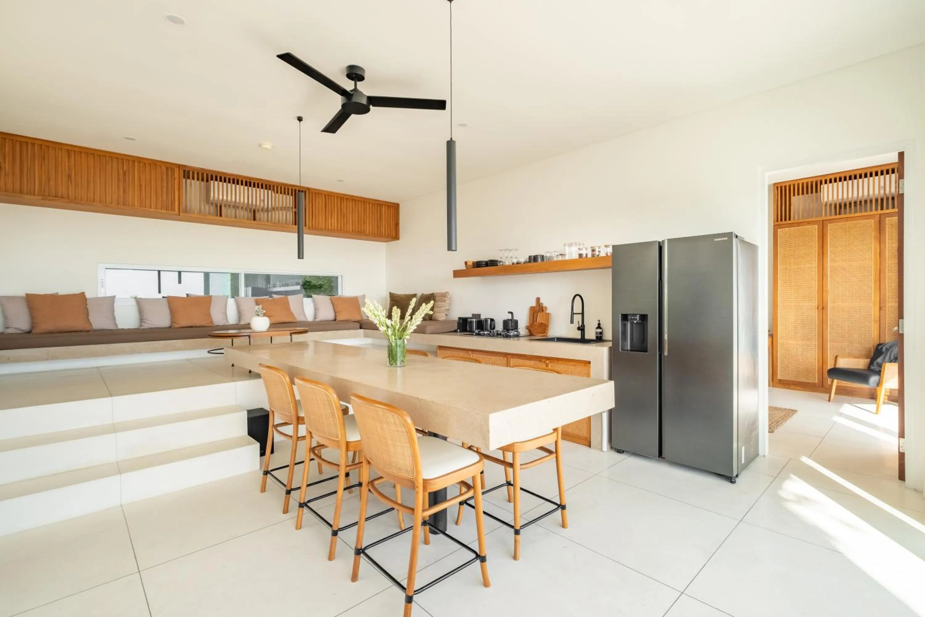 Kitchen or kitchenette in Villa Osun