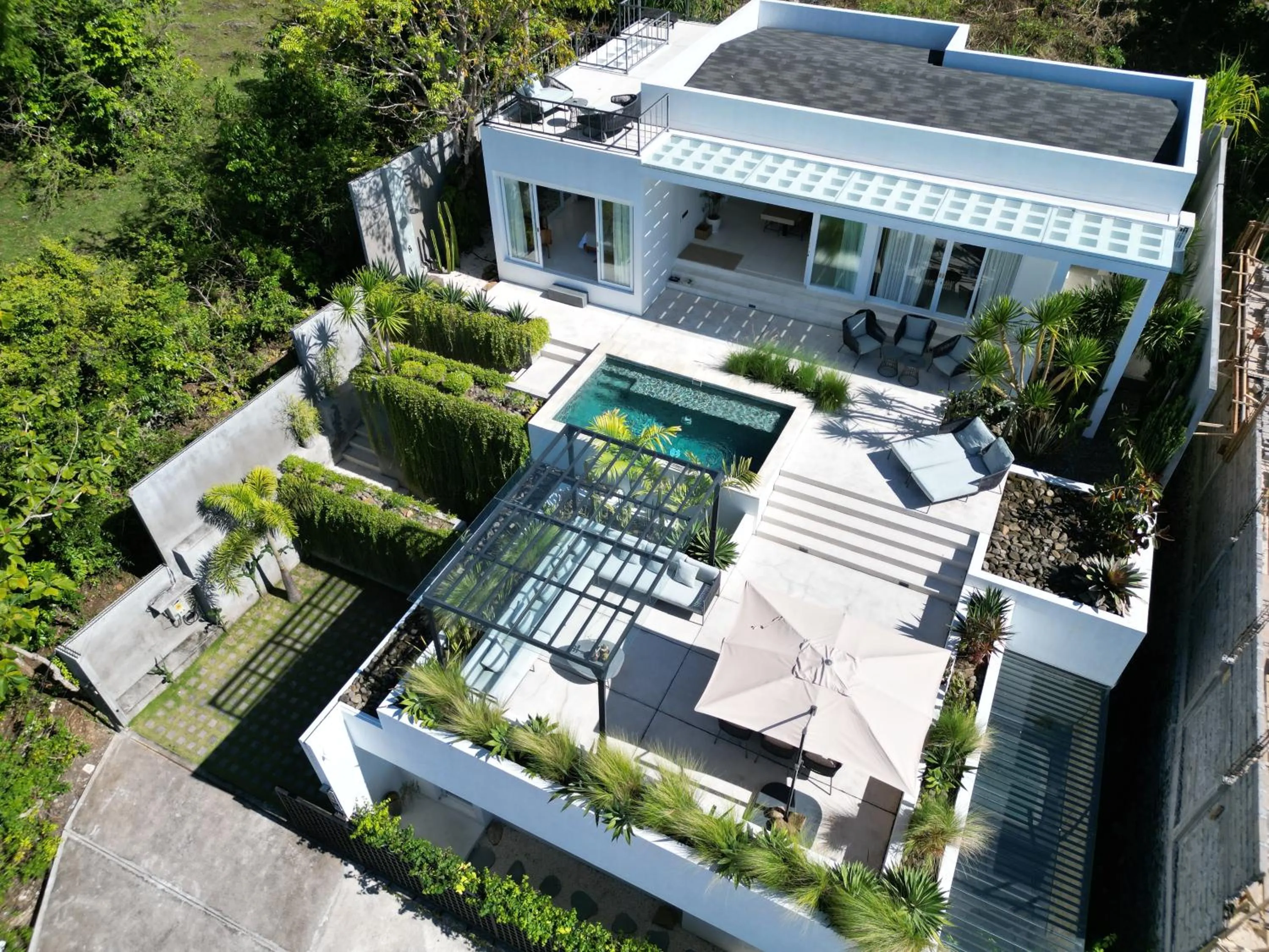 Property building in Villa Osun