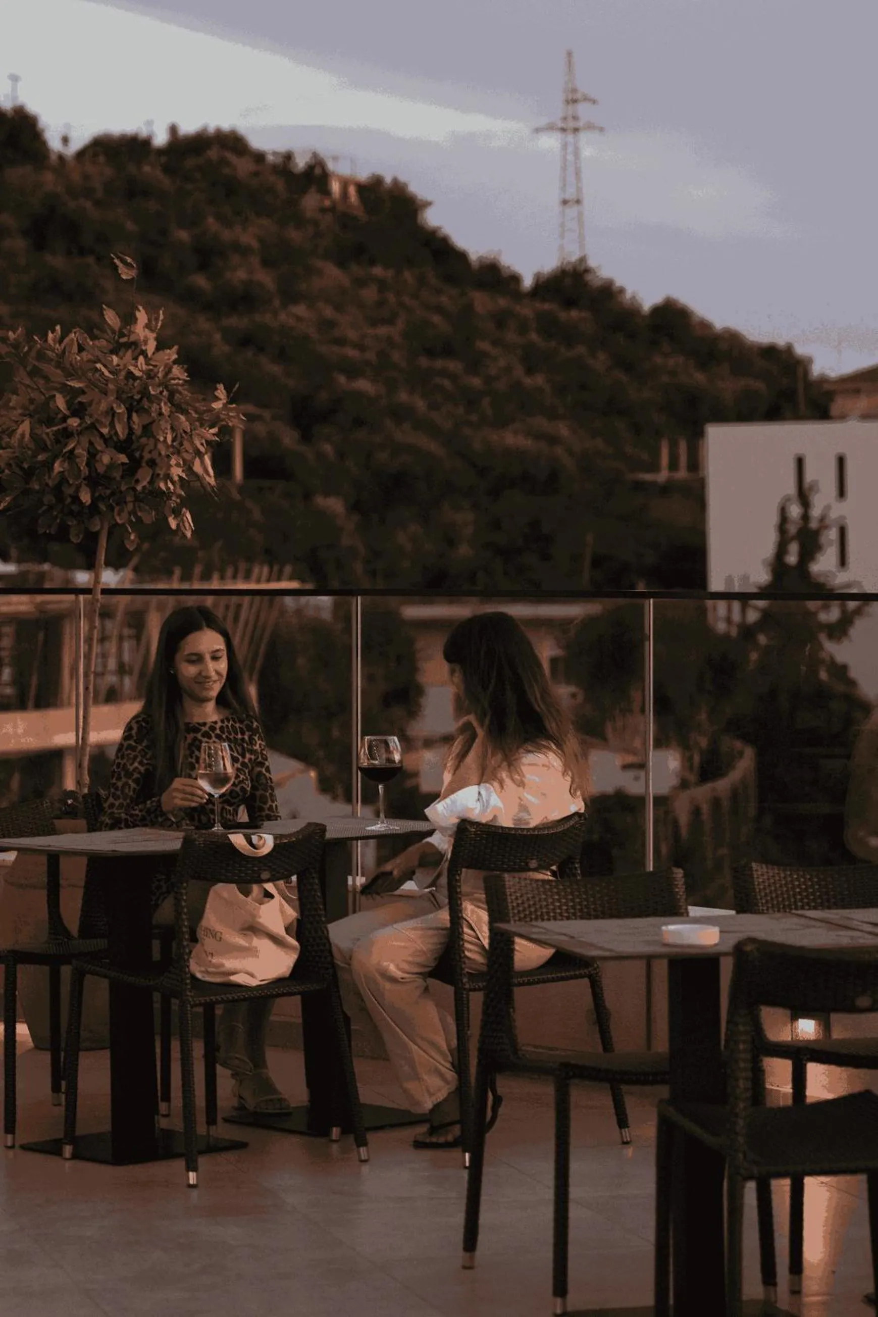 Restaurant/places to eat in Valza Boutique Hotel