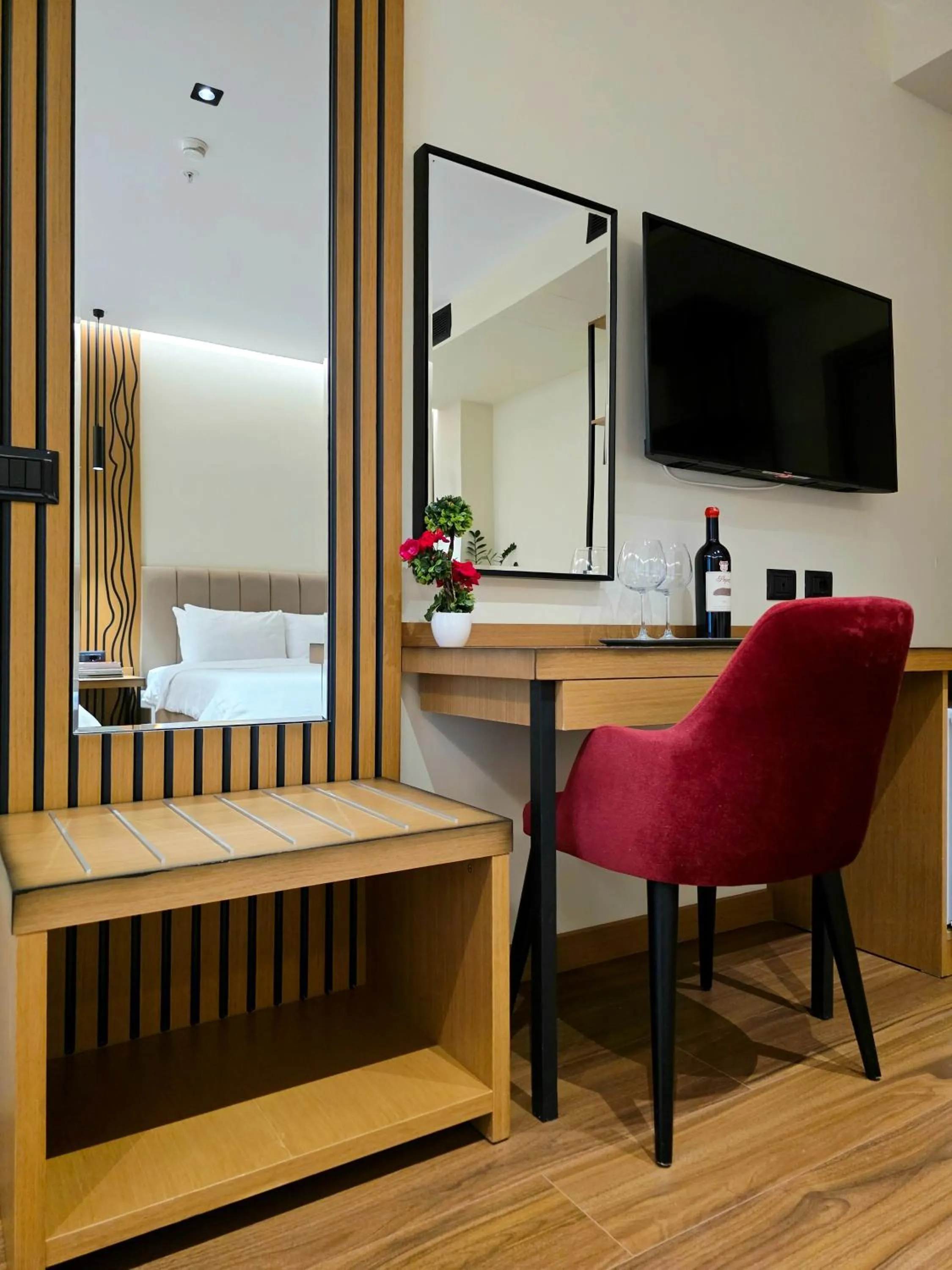 Bed in Valza Boutique Hotel