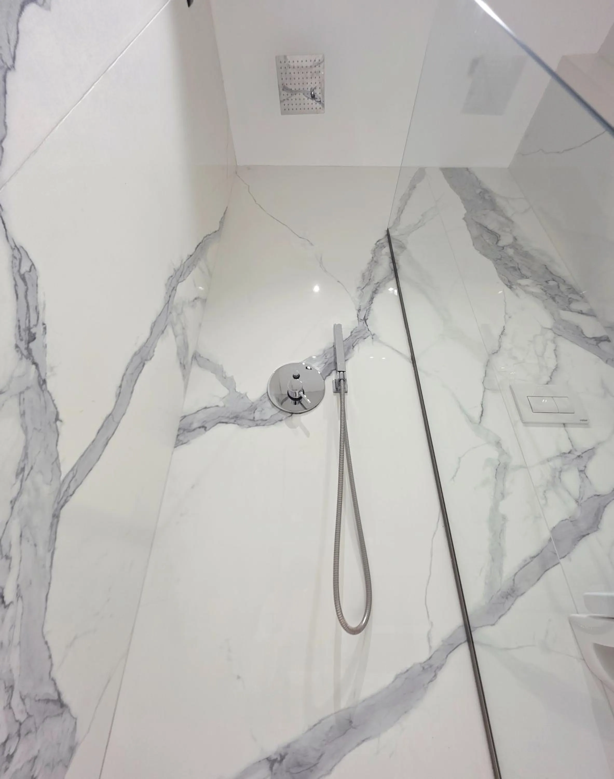 Bathroom in Valza Boutique Hotel