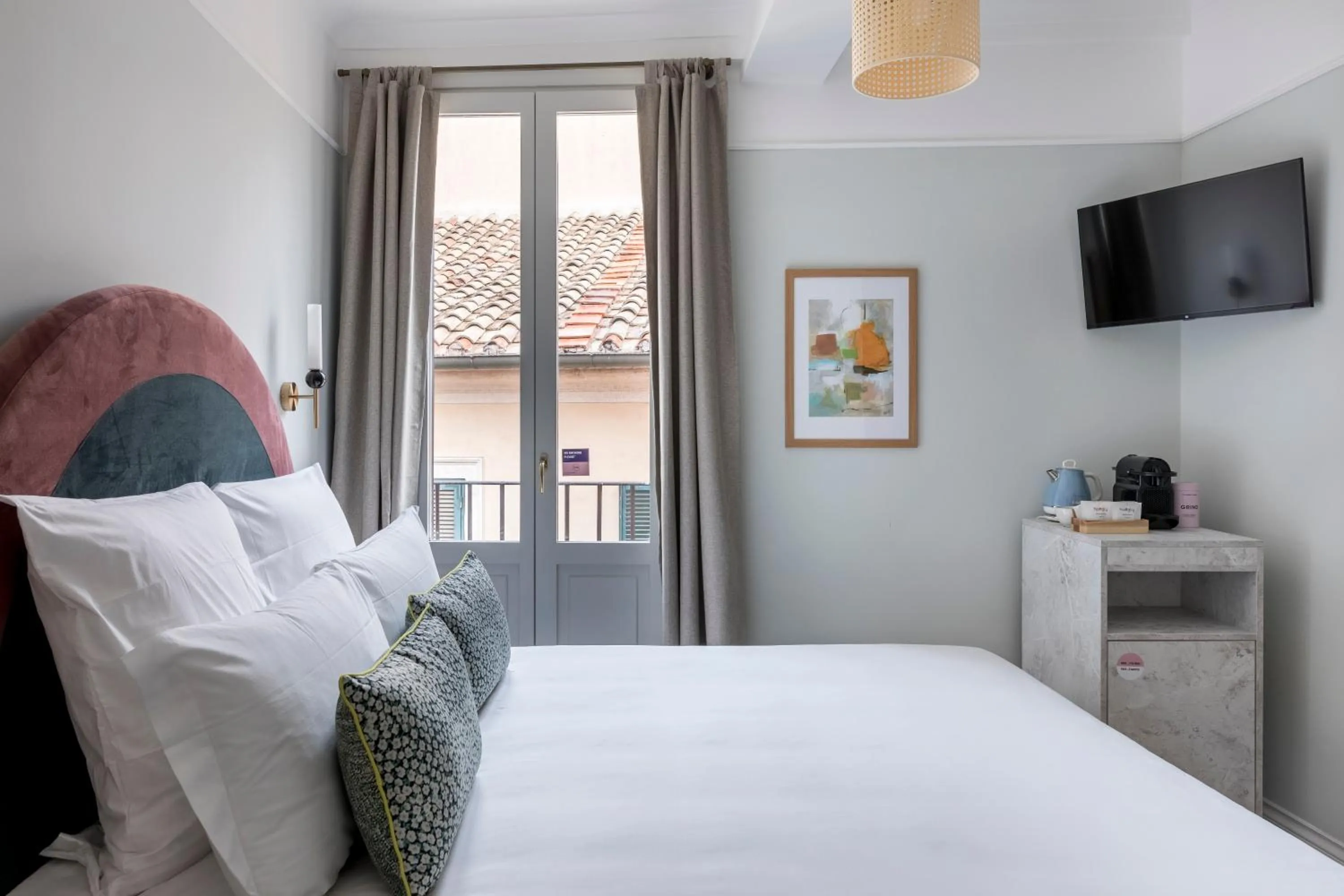 Bed in Numa Rome Portico