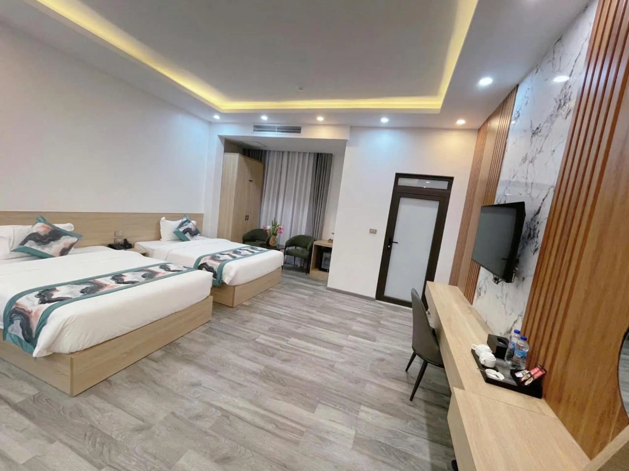 Bed in SALA HOTEL MÓNG CÁI