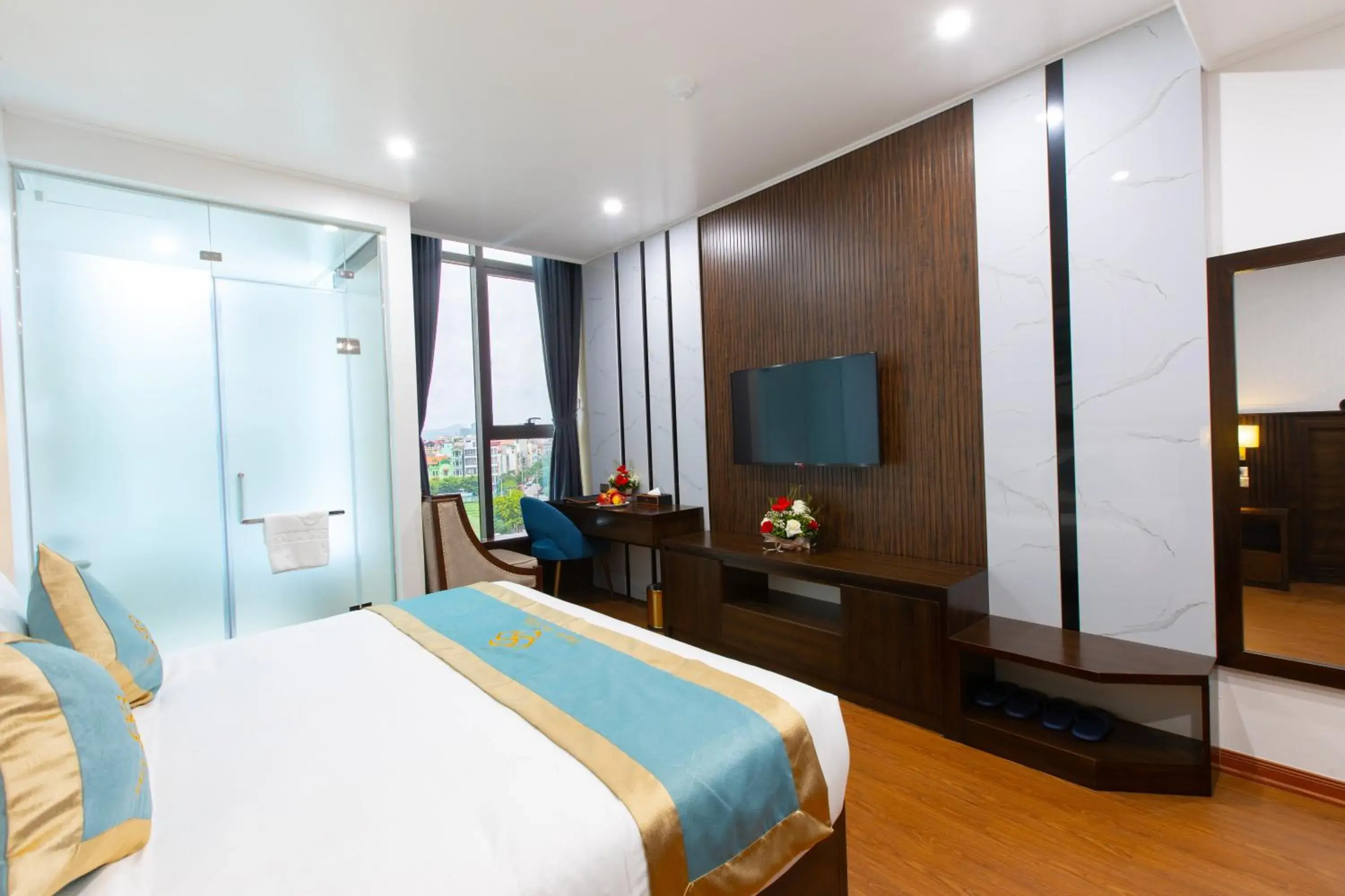 TV and multimedia, Bed in SALA HOTEL MÓNG CÁI TV and multimedia, Bed in SALA HOTEL MÓNG CÁI